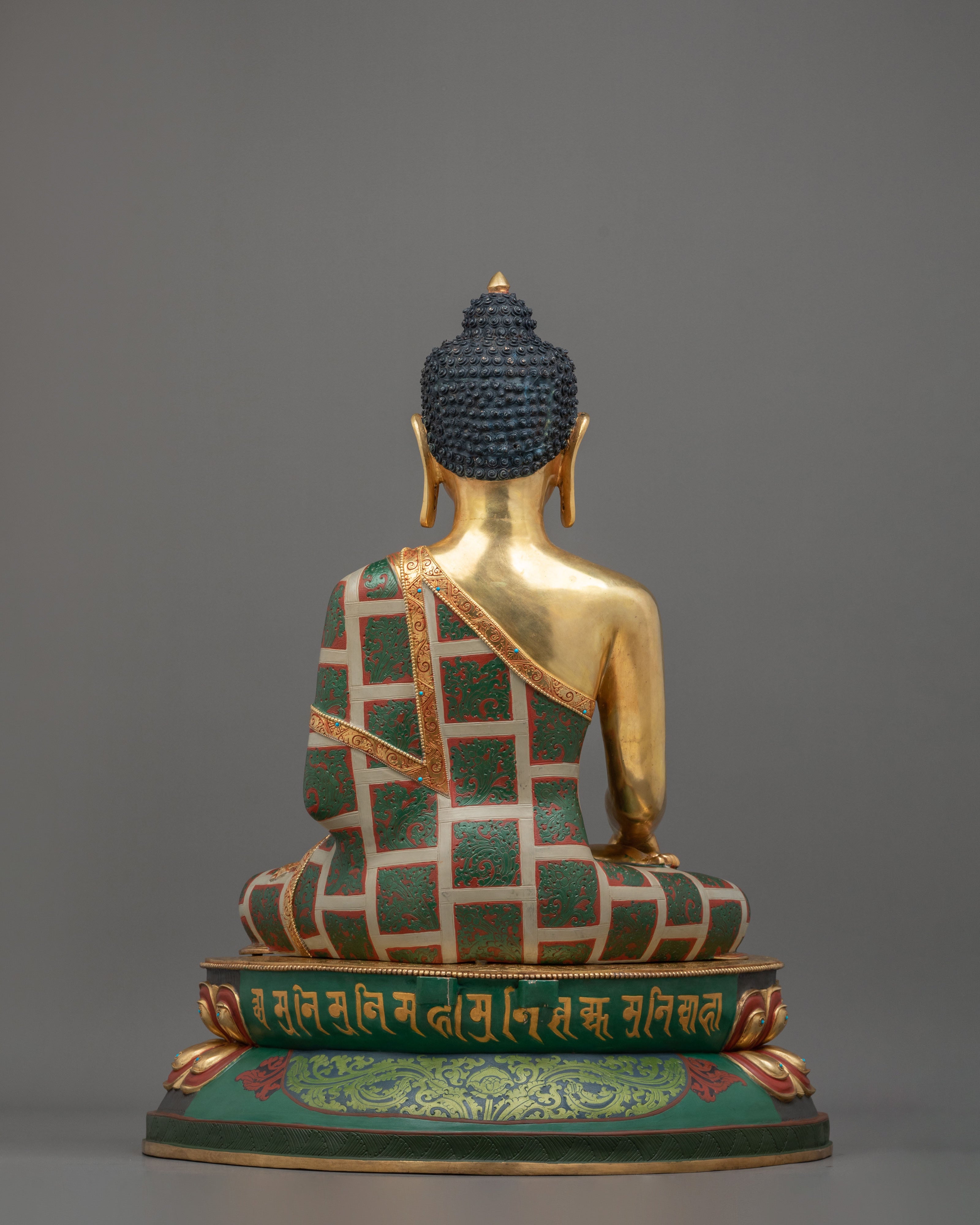 Shakyamuni Buddha Statue | 24K Gold Gilded Artistry