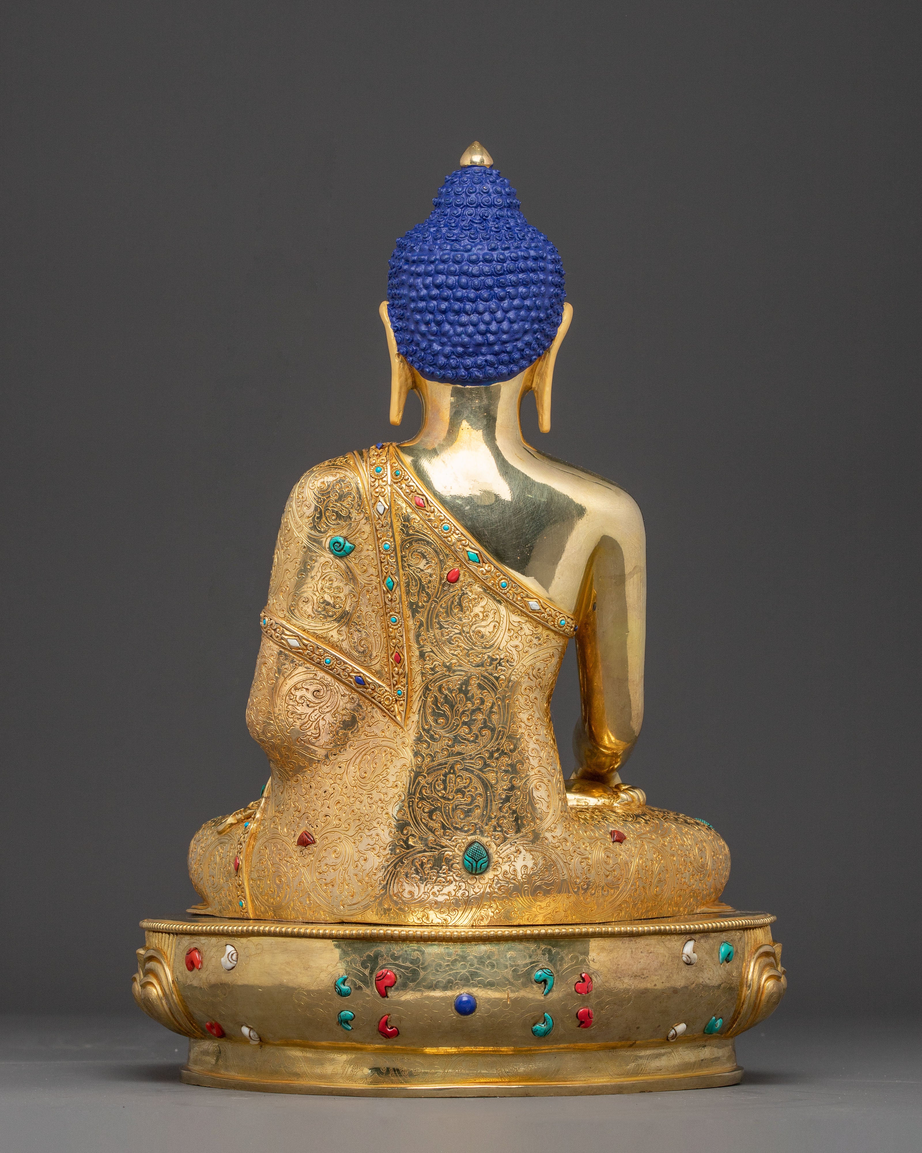 Shakyamuni Buddha Sculpture | A Beacon of Enlightenment and Serenity