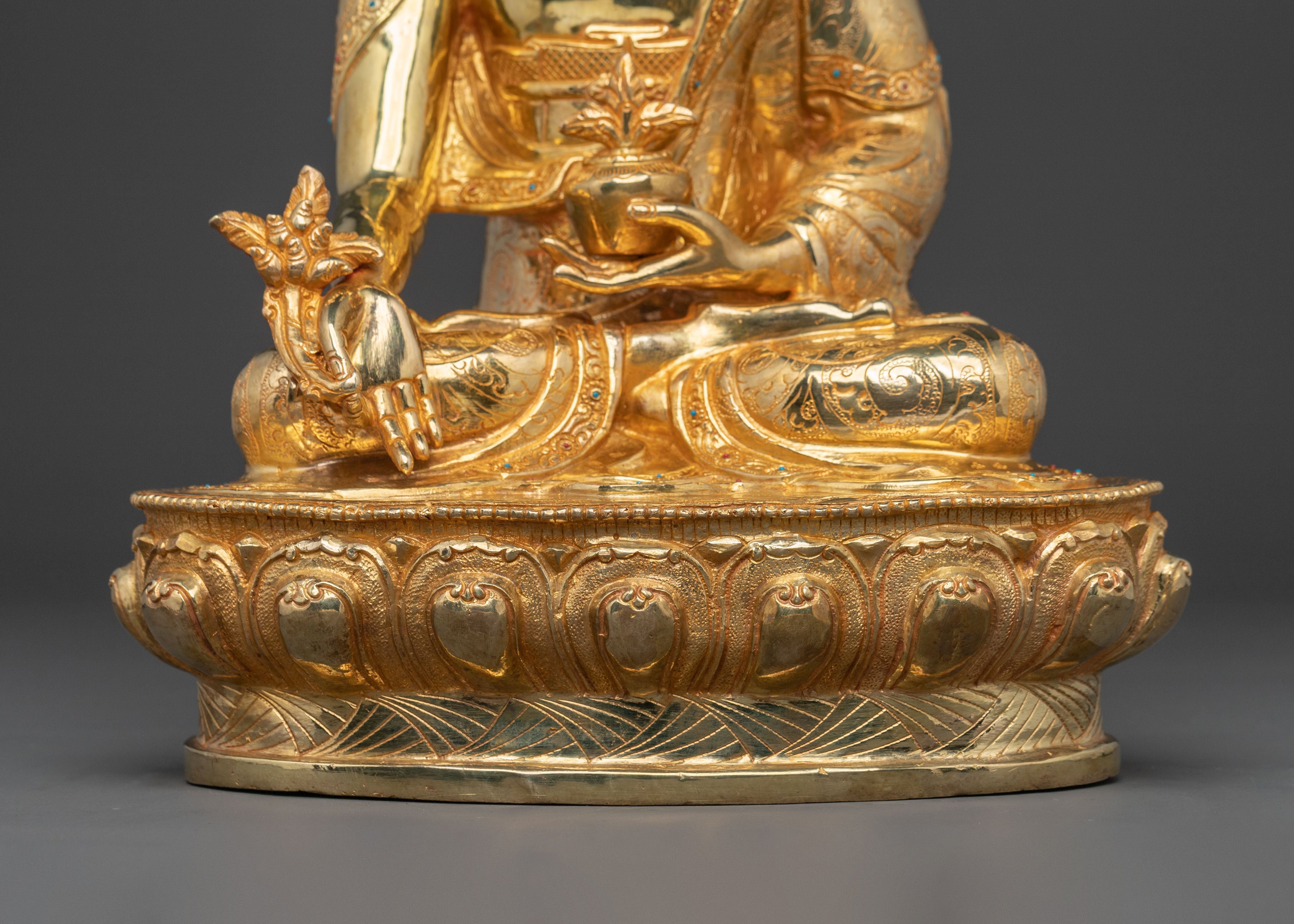 Radiant Medicine Buddha Statue: Healing Buddha