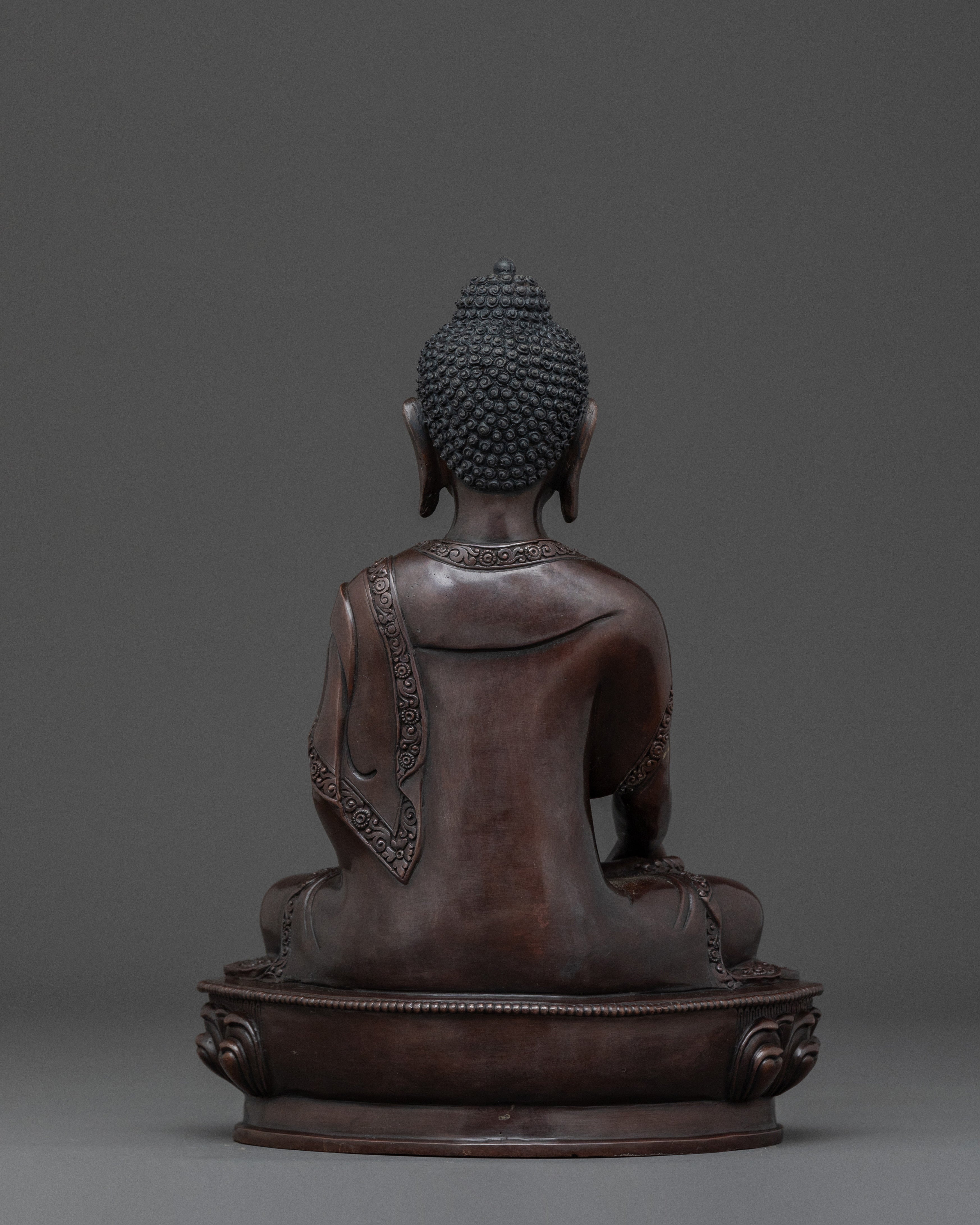 Shakyamuni Buddha: Buddhist Sacred Figurine