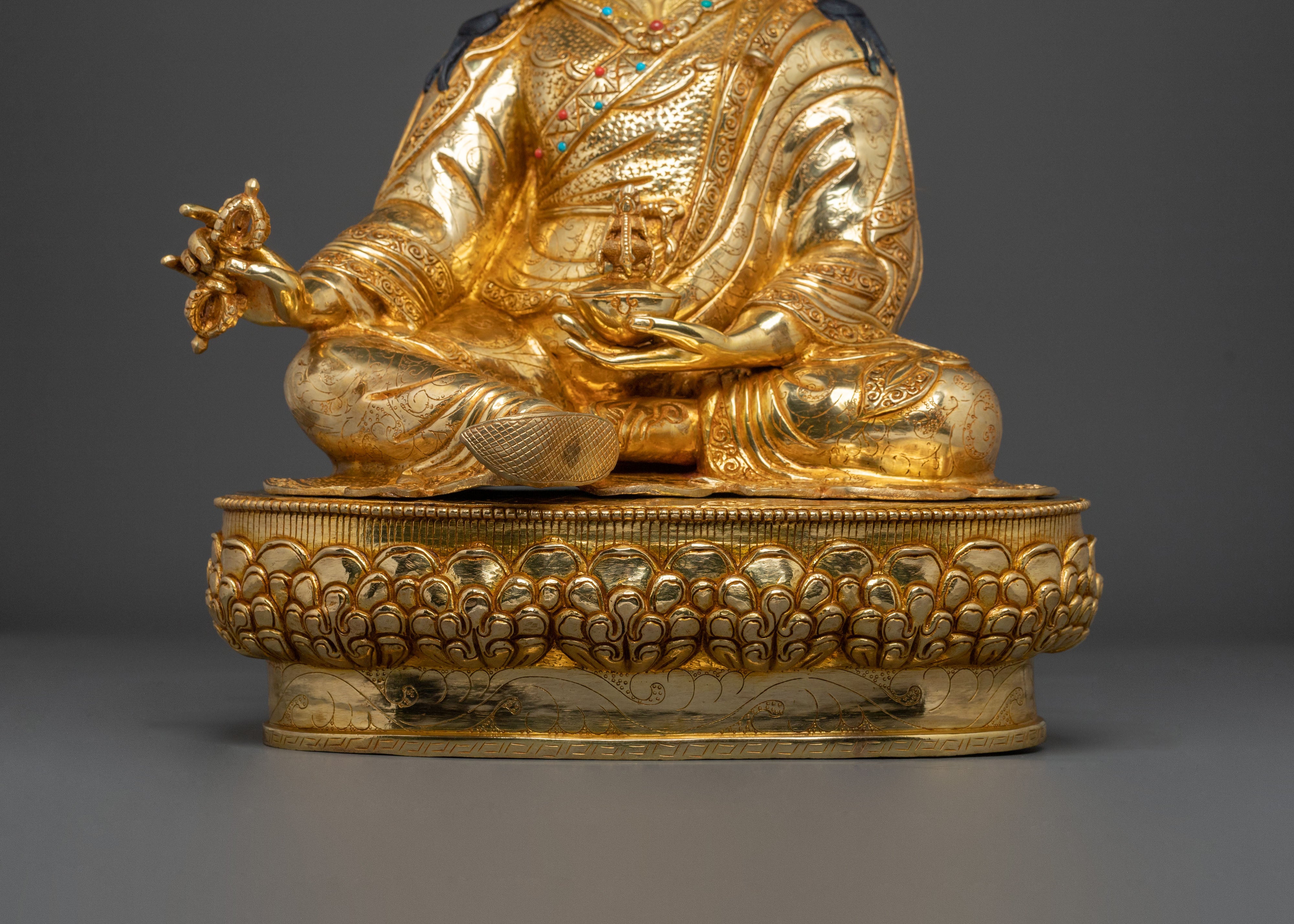 Guru Rinpoche Statue | Spiritual Teaching