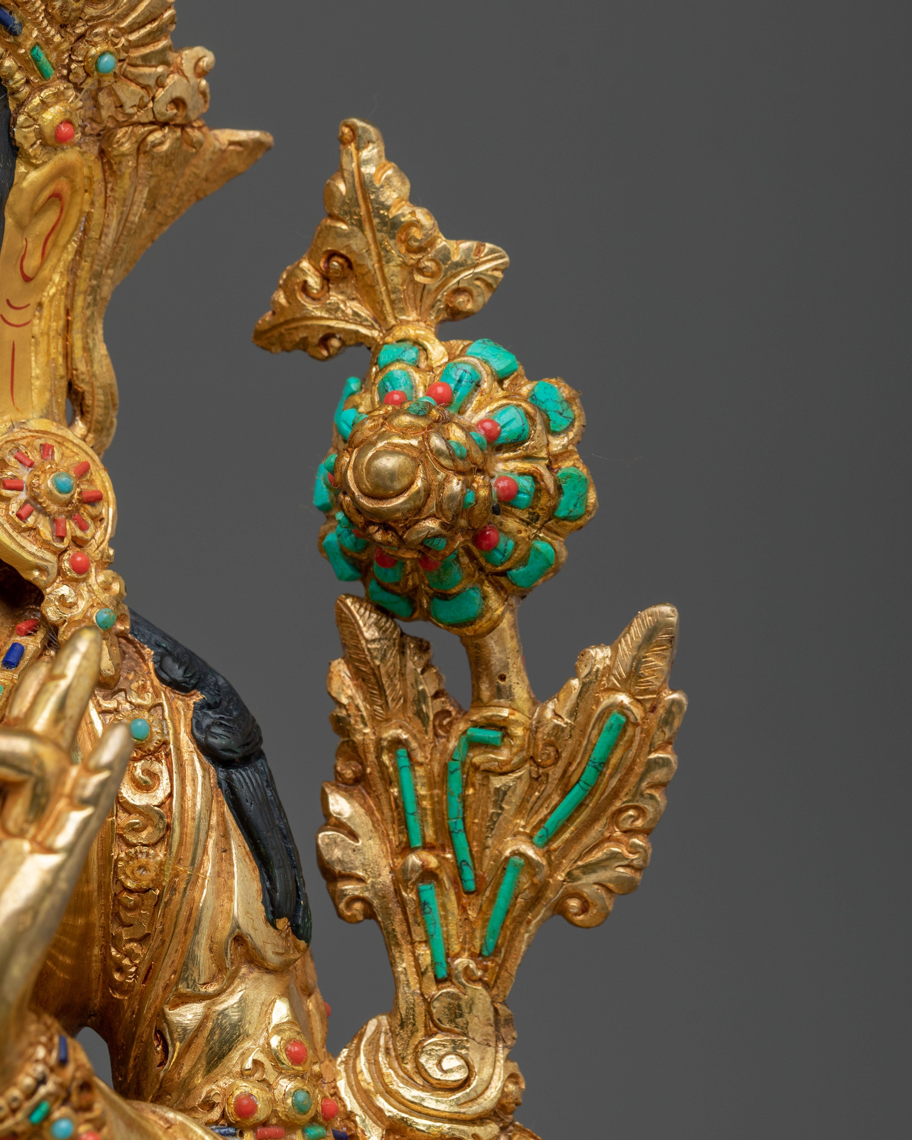 White Tara Buddhist Deity Statue: Goddess of Compassion and Longevity