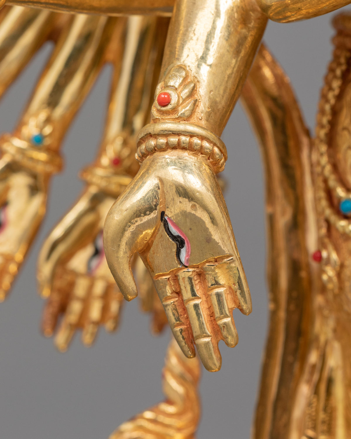 1000-Armed Chenrezig Statue | Thousand Hands of Compassion