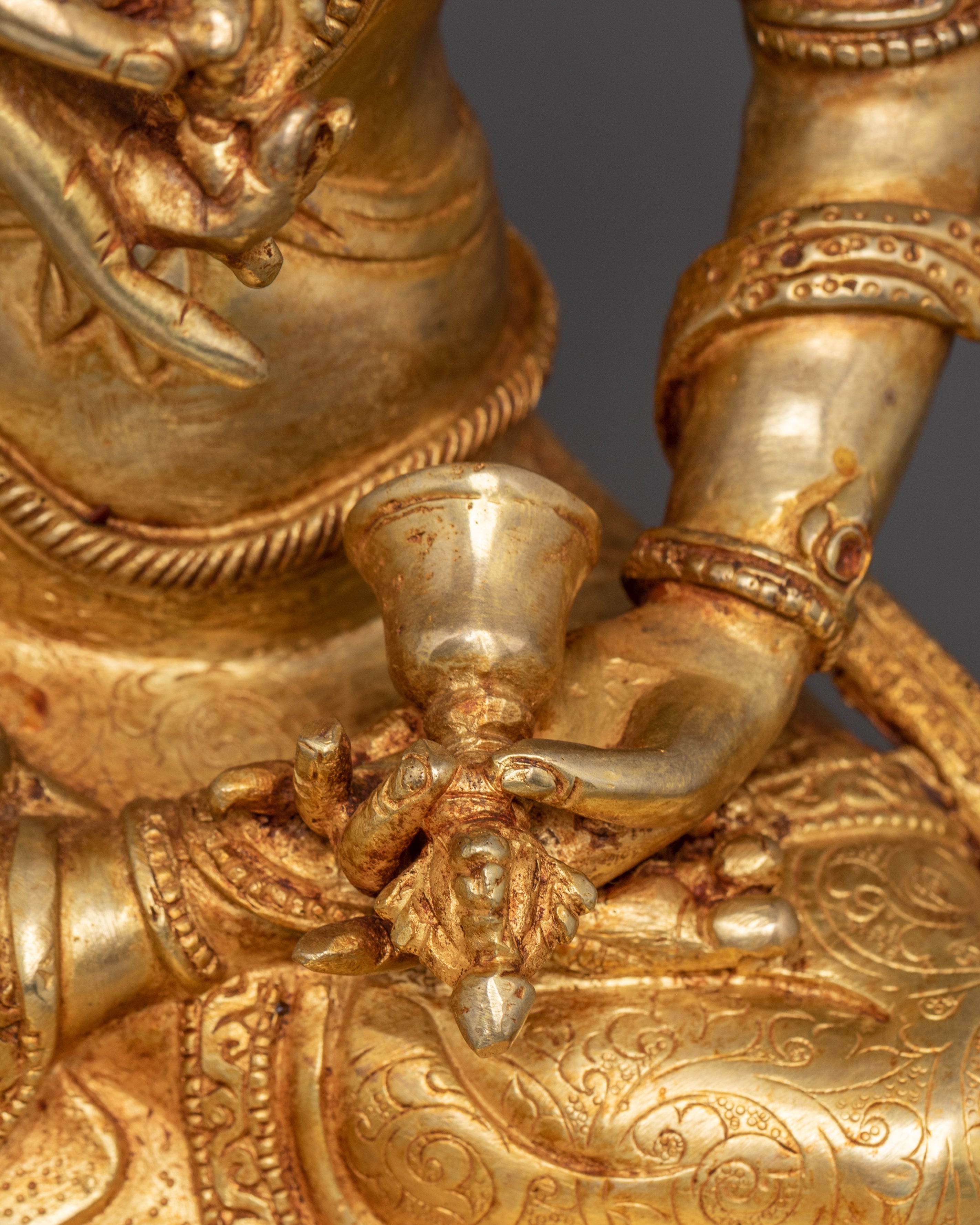 Vajrasattva Statue: Purity in Vajrayana Buddhism