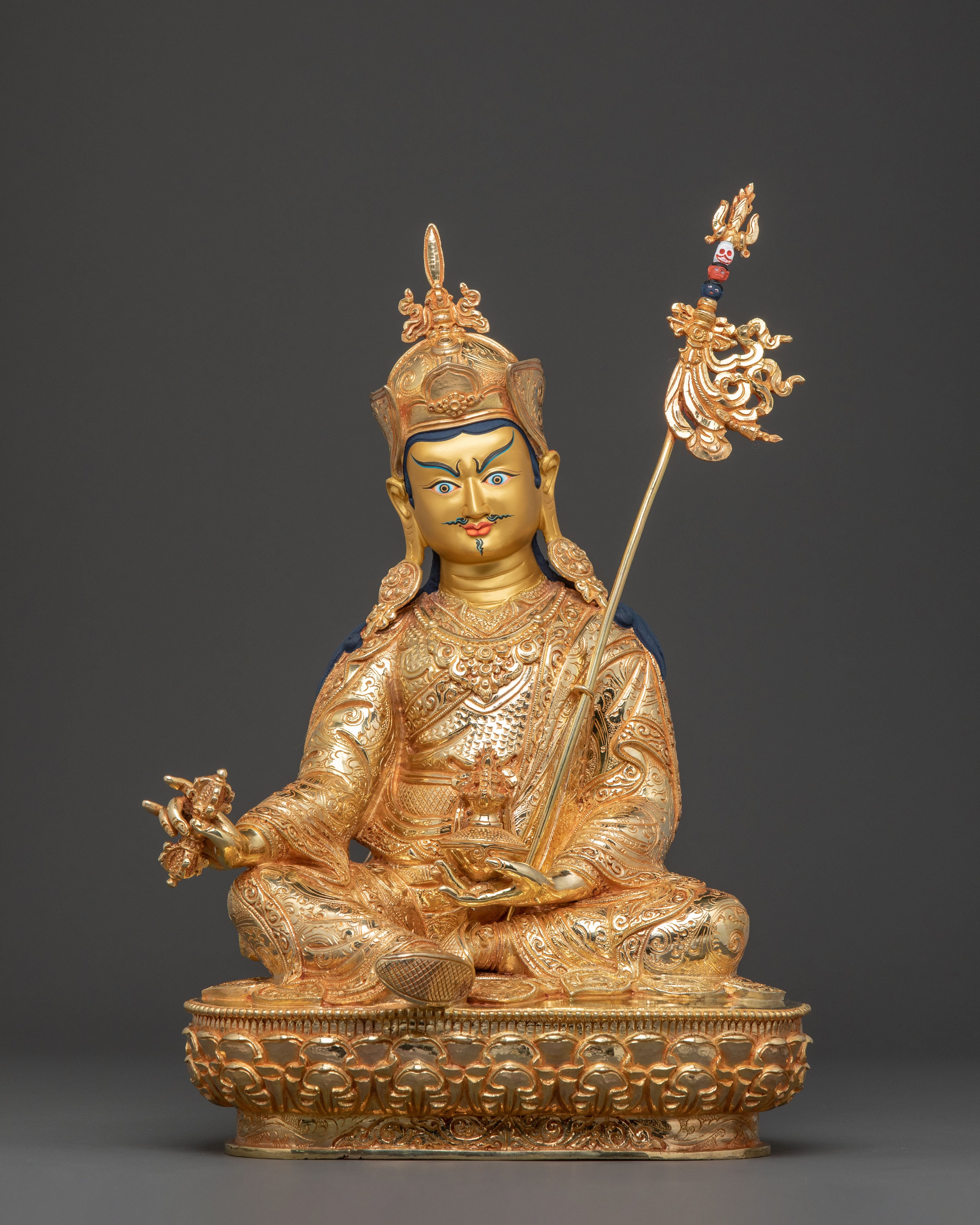 Guru Rinpoche Golden Statue 