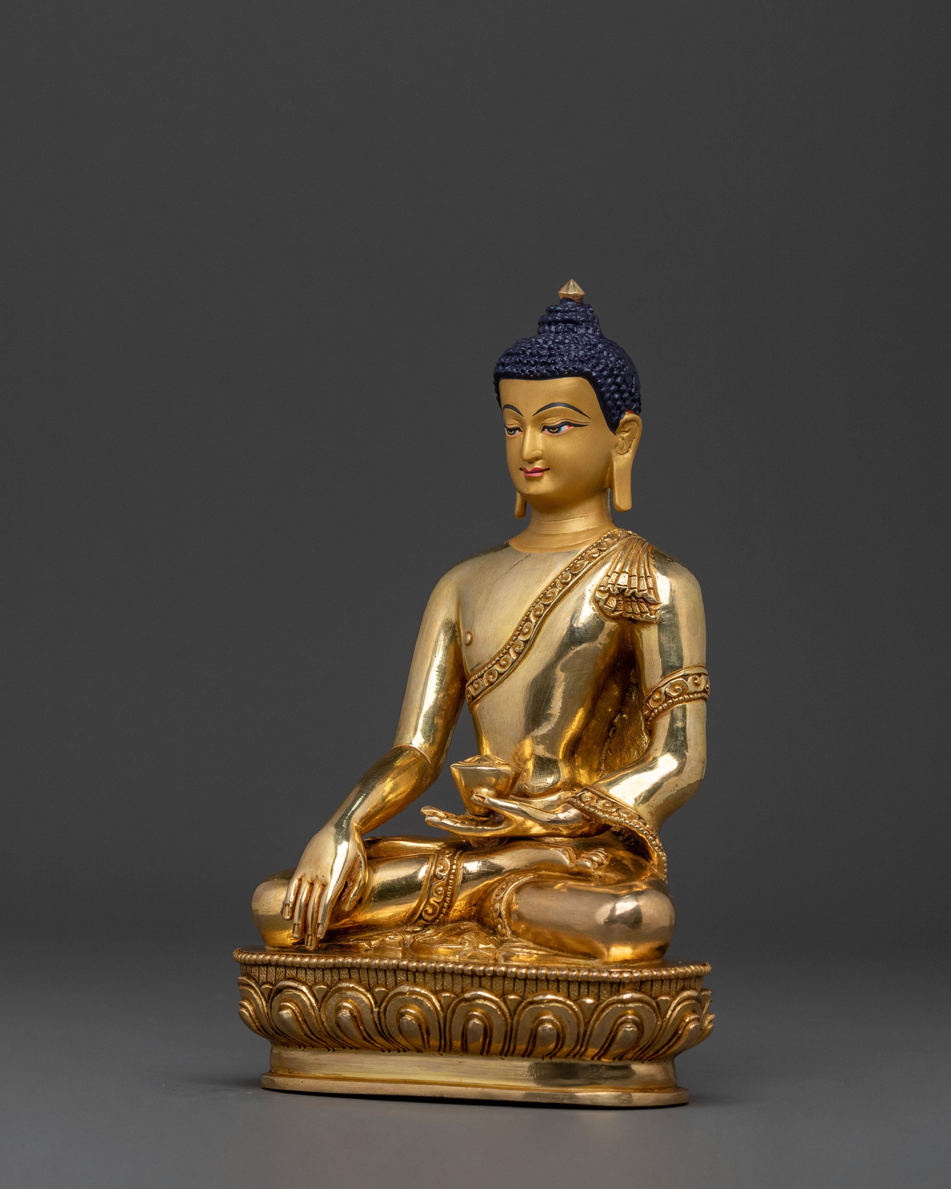 Handcrafted Shakyamuni Buddha Statue | Spiritual Icon