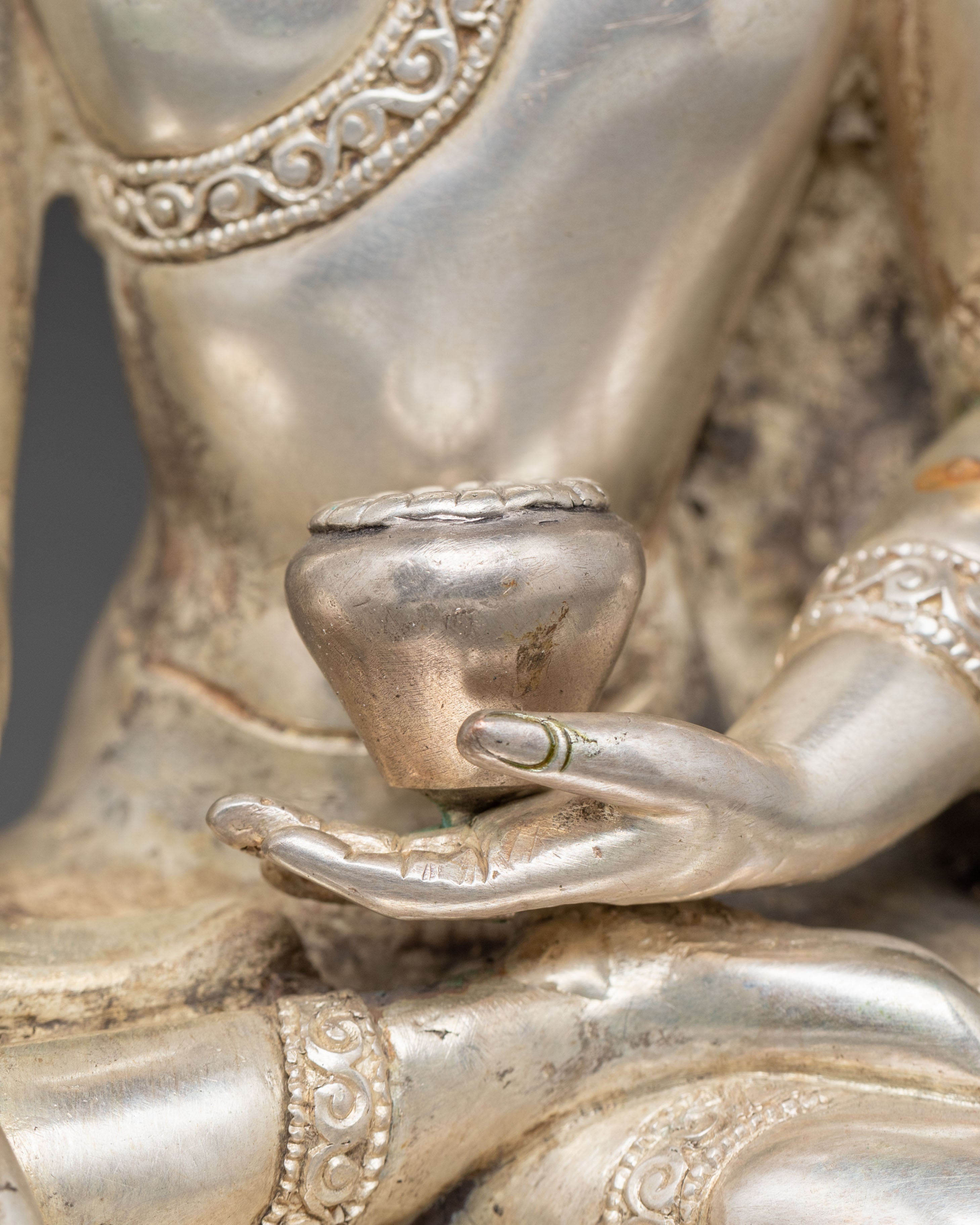 Handcrafted Gautama Buddha Statue: Founder of Buddhism