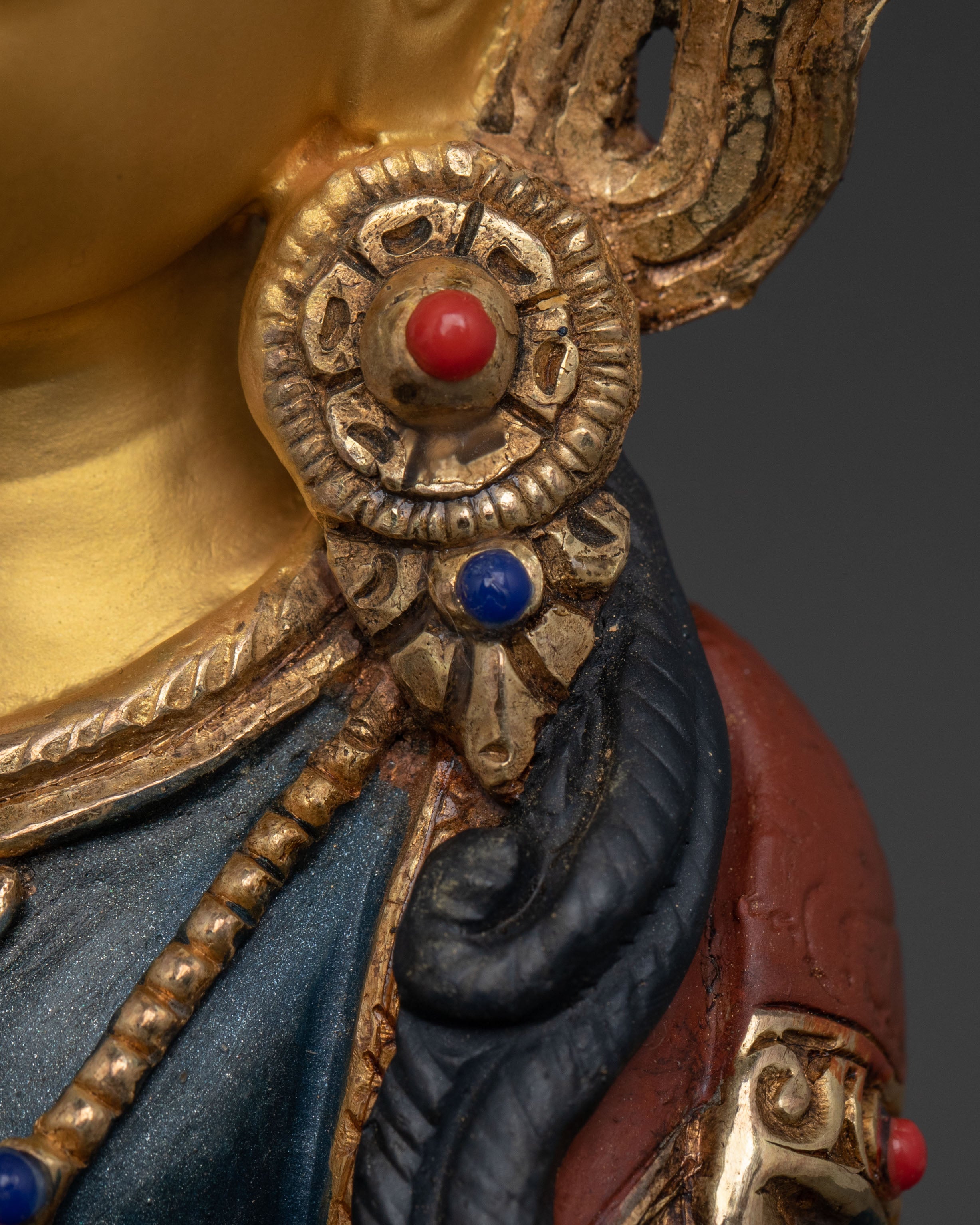 Vajradhara Sculpture | Symbol of the Ultimate Truth