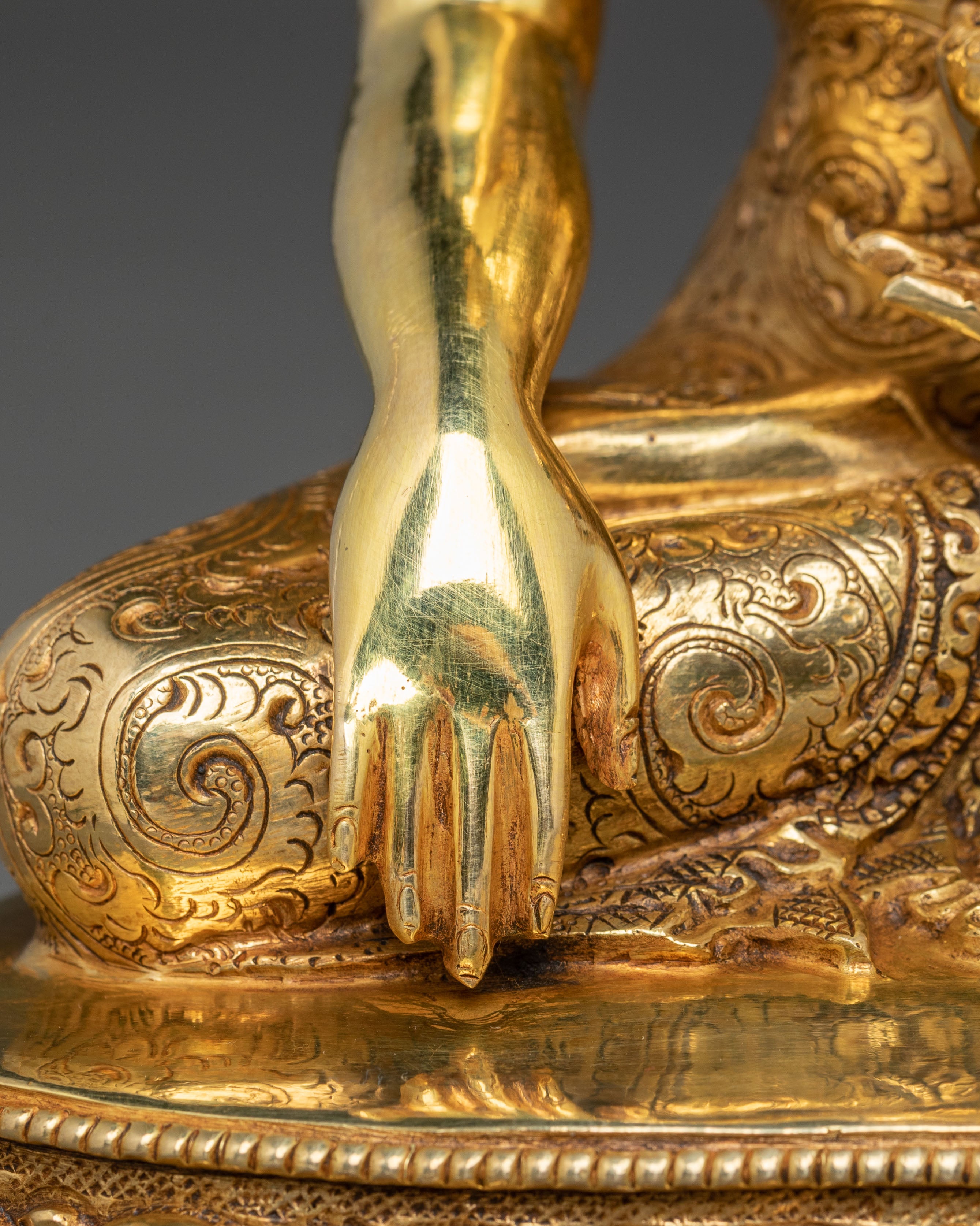 Handmade Gautama Buddha Golden Statue | The Awakened One