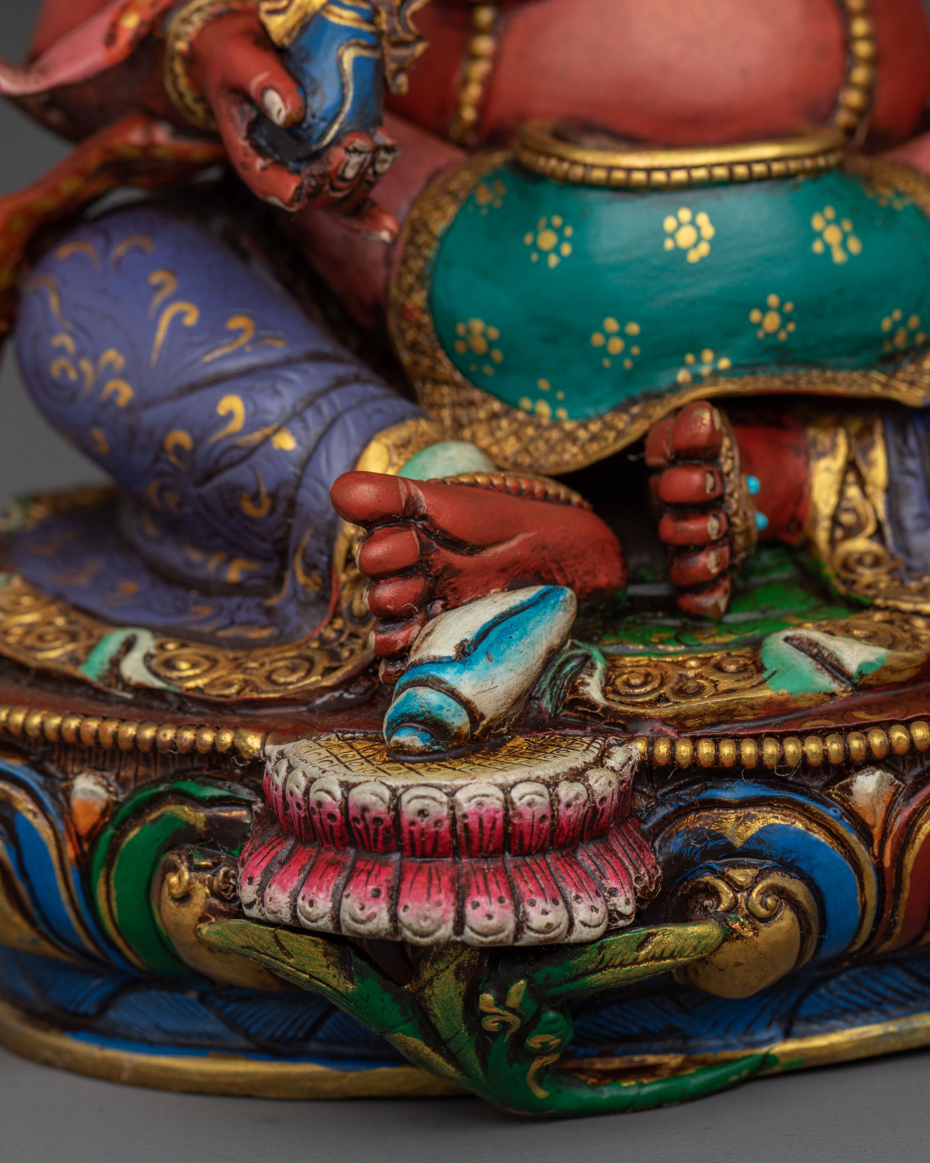 Red Dzambhala Statue | Tibetan Buddhist Deity
