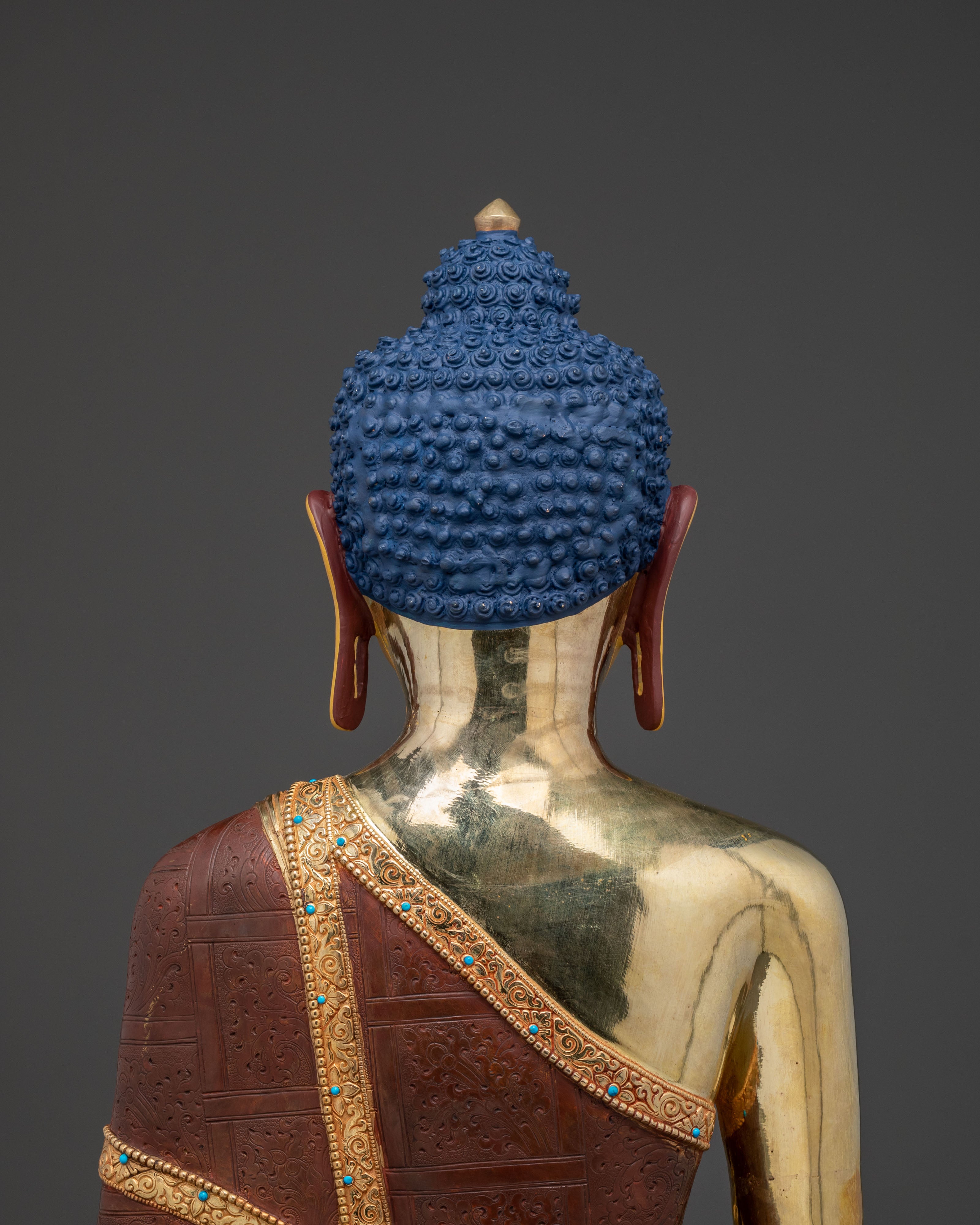 Serene Figure of Shakyamuni Buddha | Altar Decor