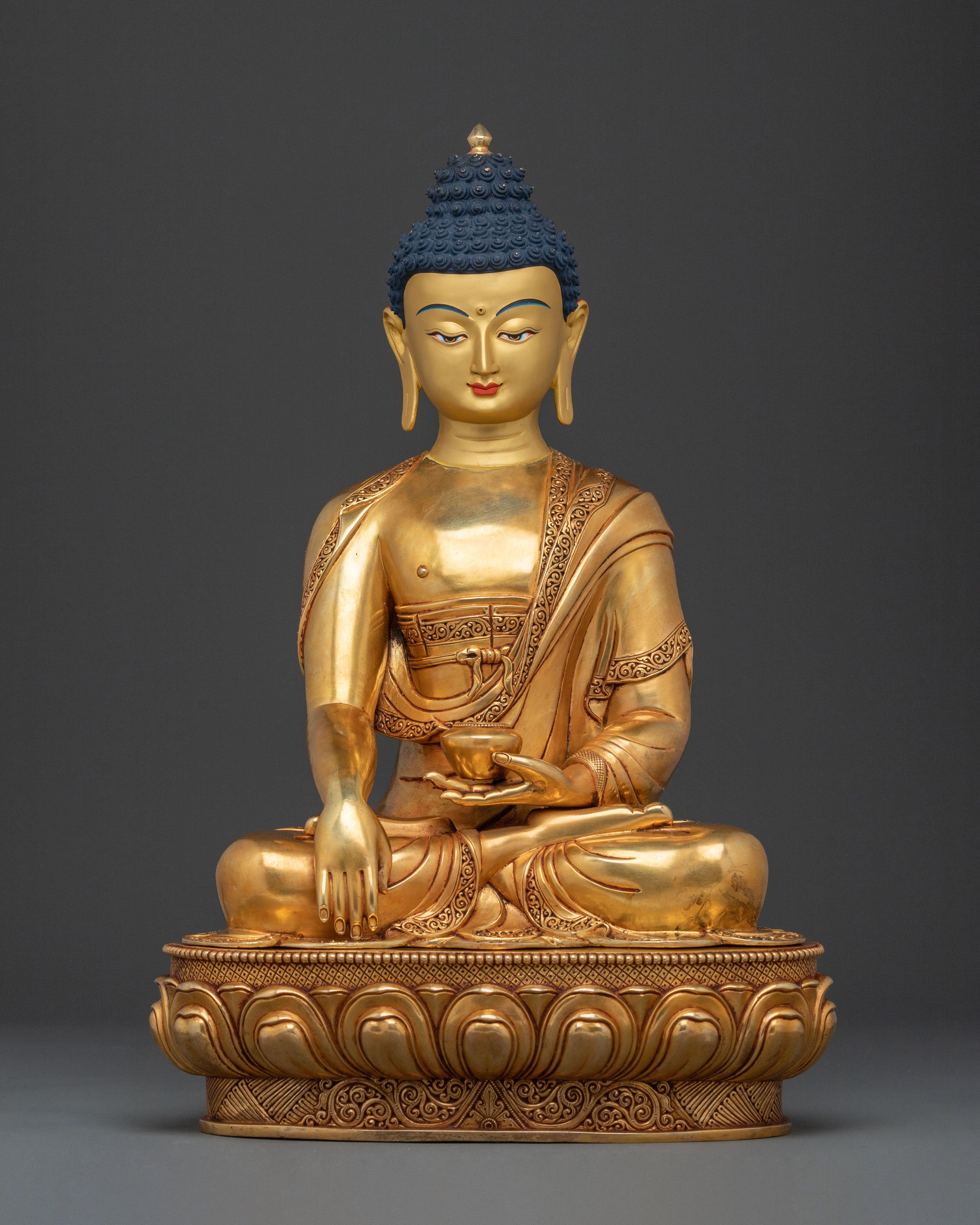 Shakyamuni Buddha Golden Statue
