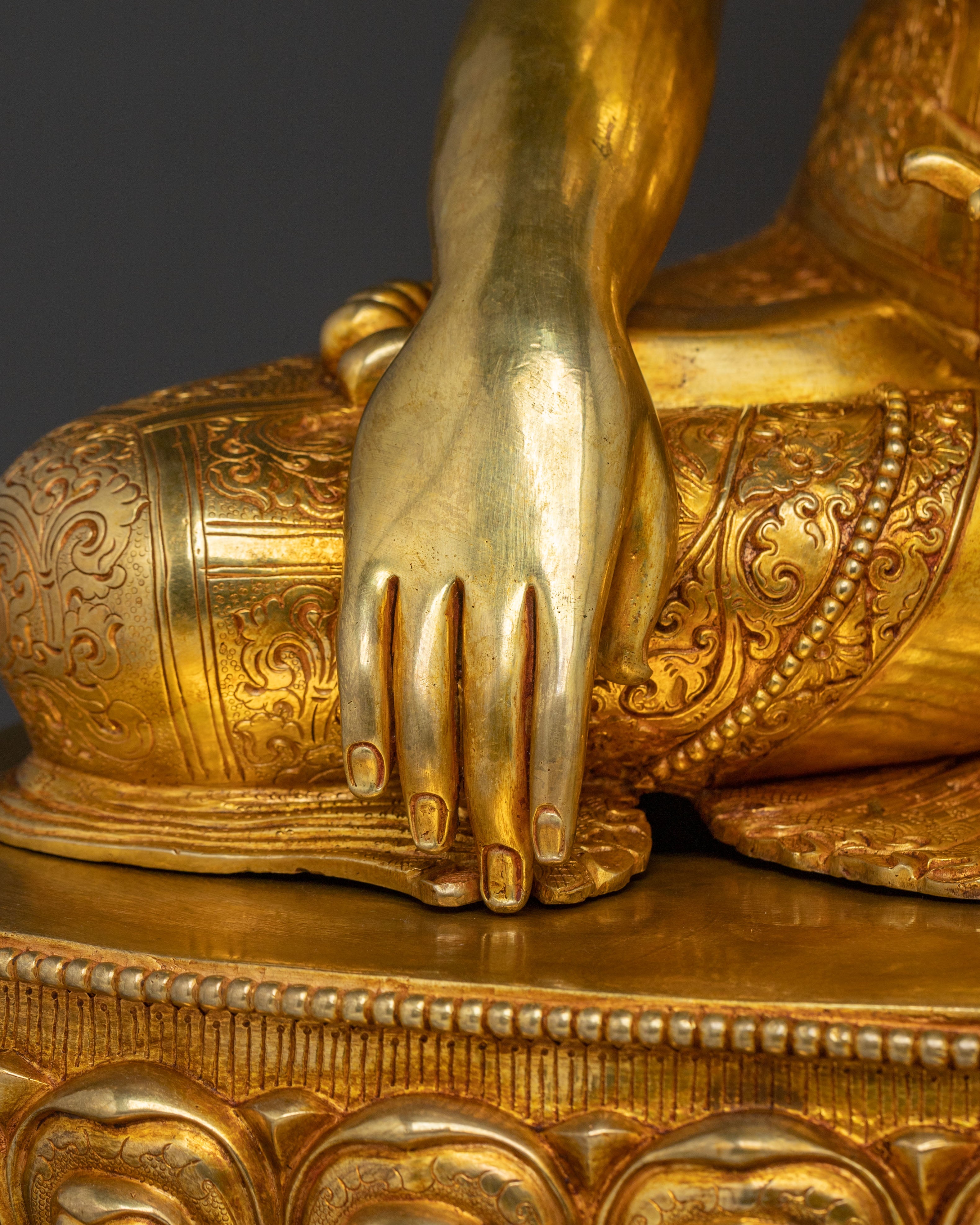 Handcrafted Shakyamuni Buddha Statue | Buddhist Decor