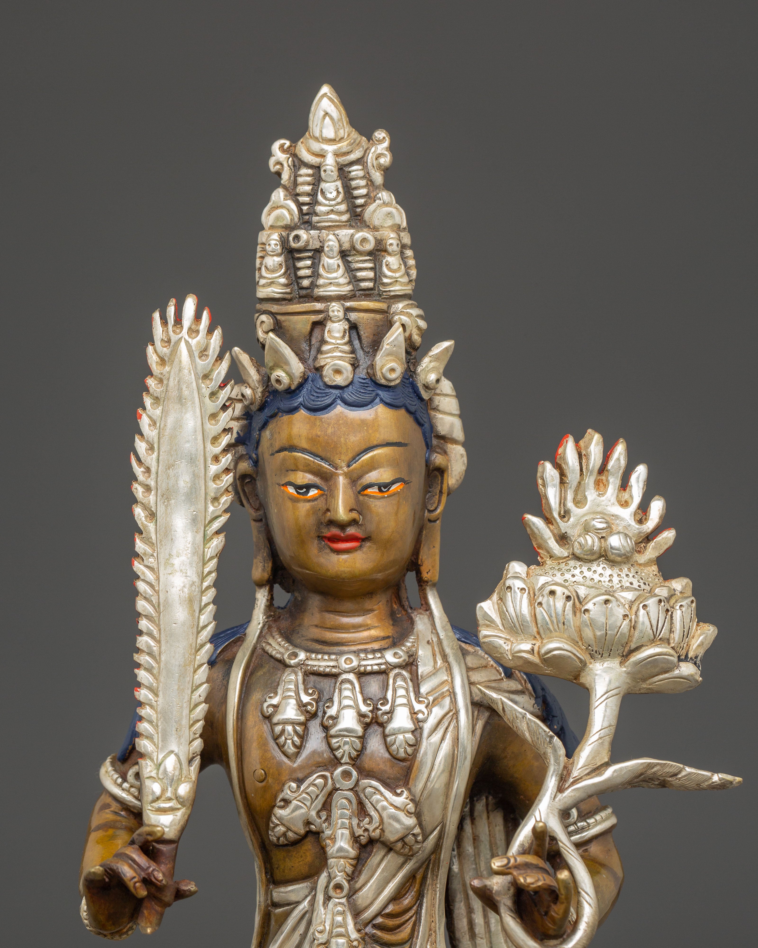 Akasagarbha Statue: Boundless Sky Treasury