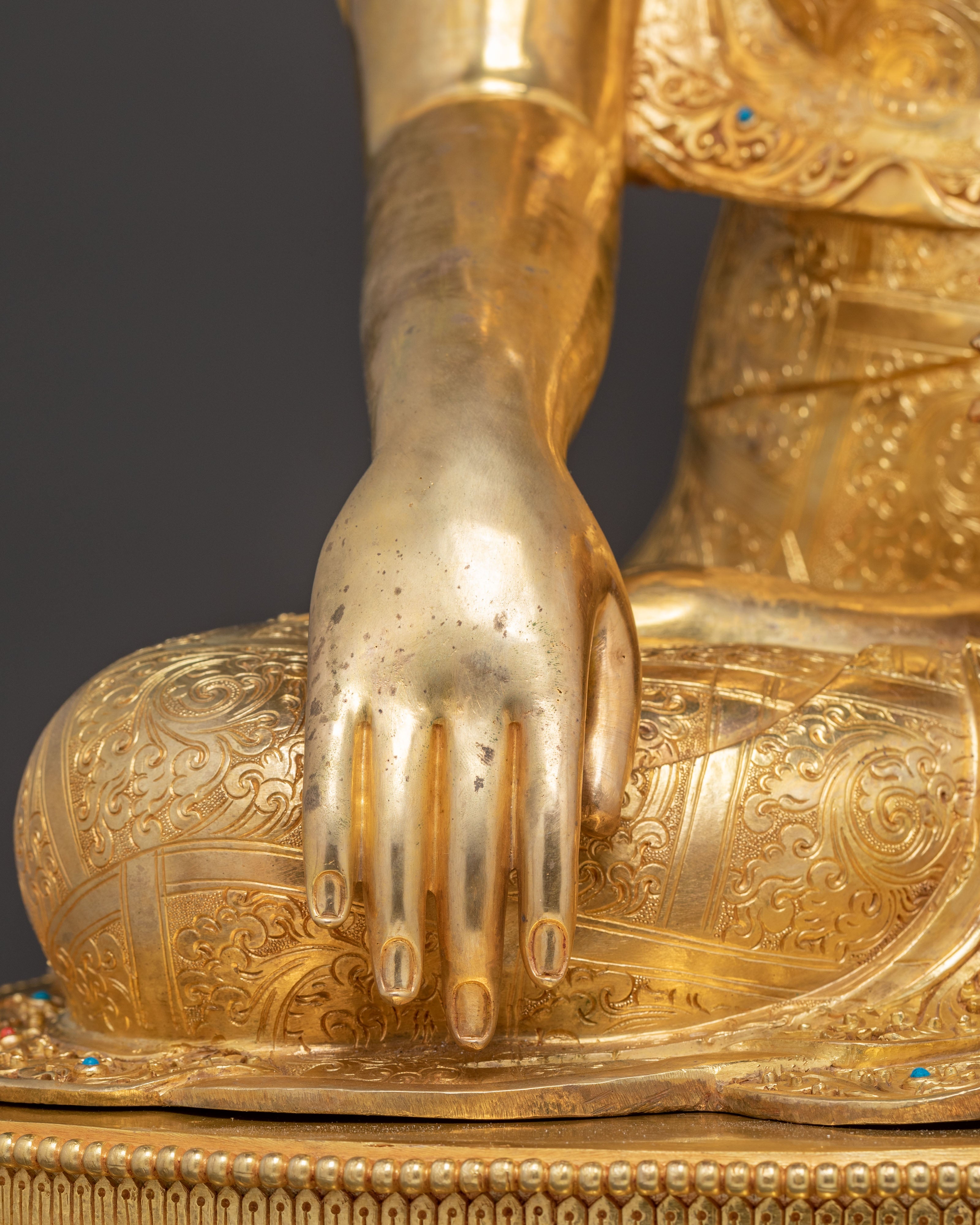 Golden Handmade Historical Shakyamuni Buddha Statue | Enlightenment Icon