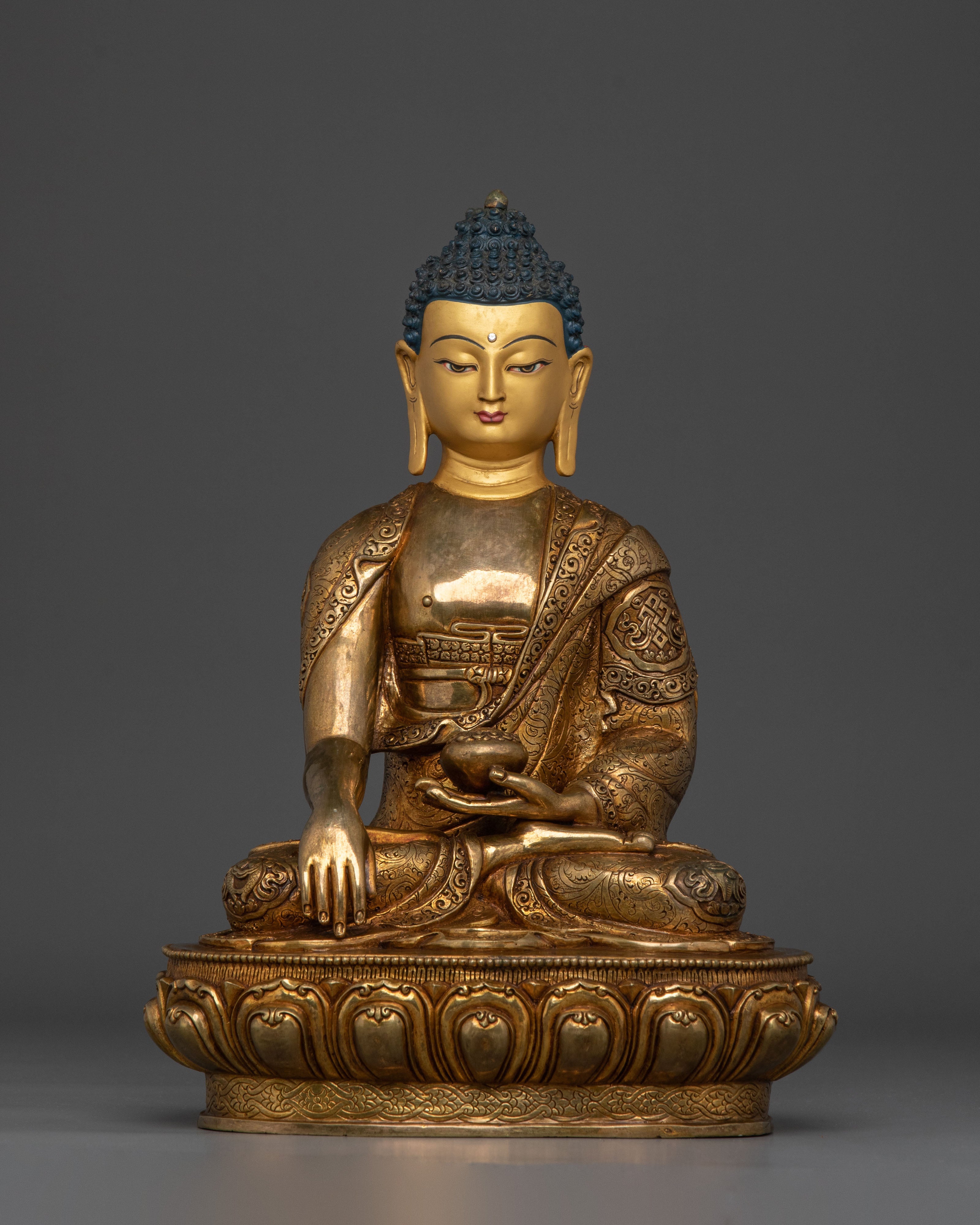 Shakyamuni Buddha Statue