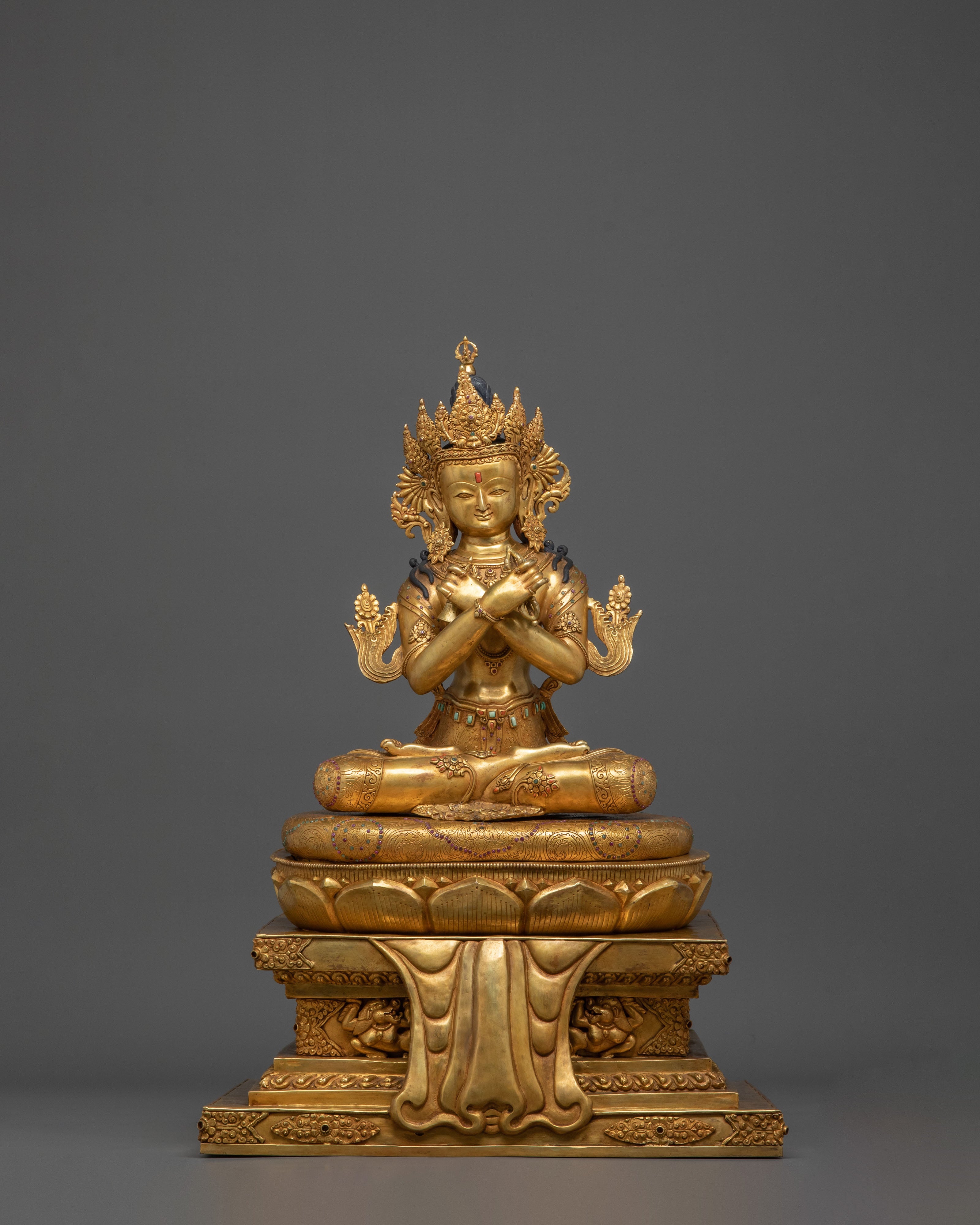 Vajradhara Tibetan Figurine: Exquisite Gilded Copper Masterpiece