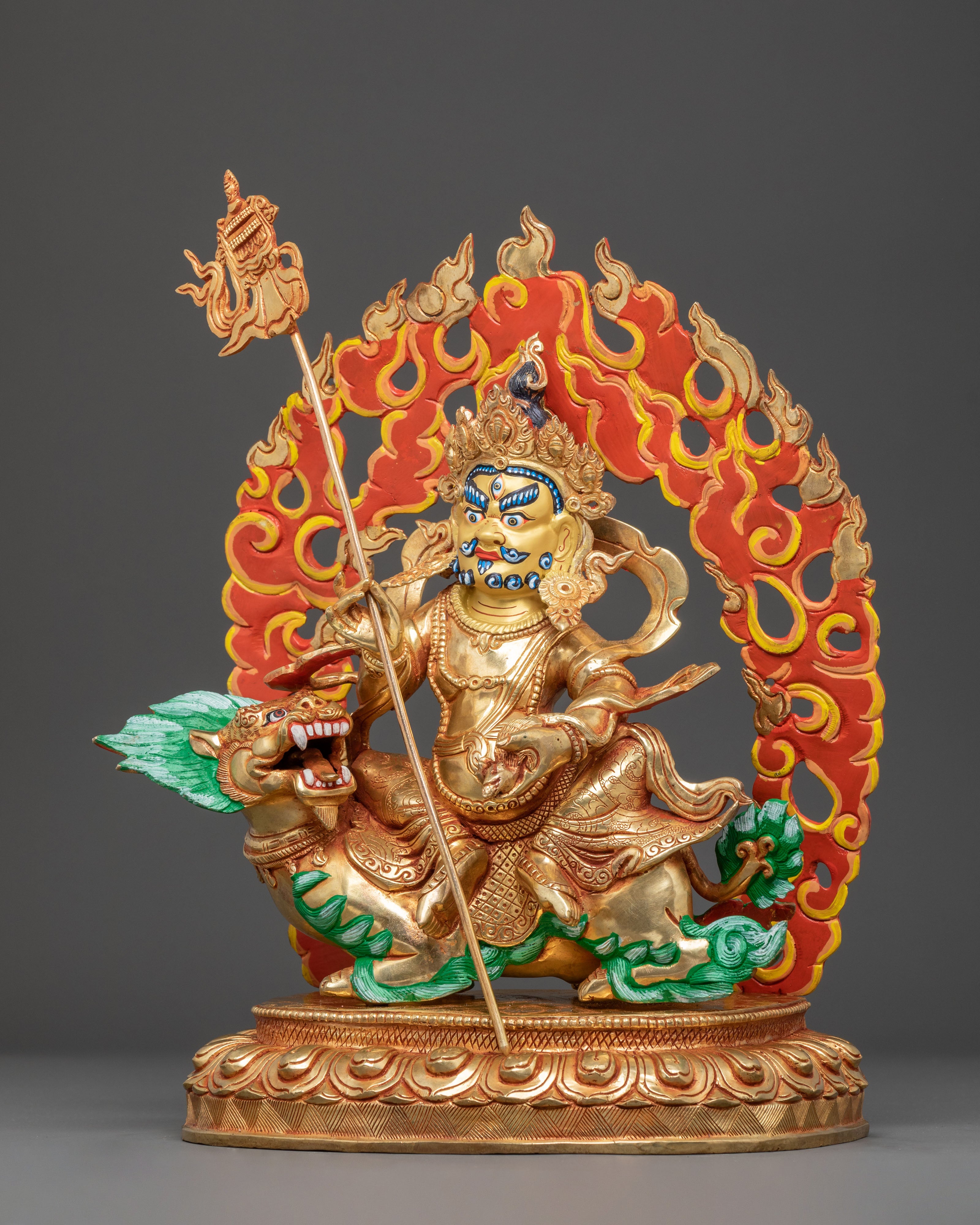 Golden Namtoshe Statue: Guardian of the North