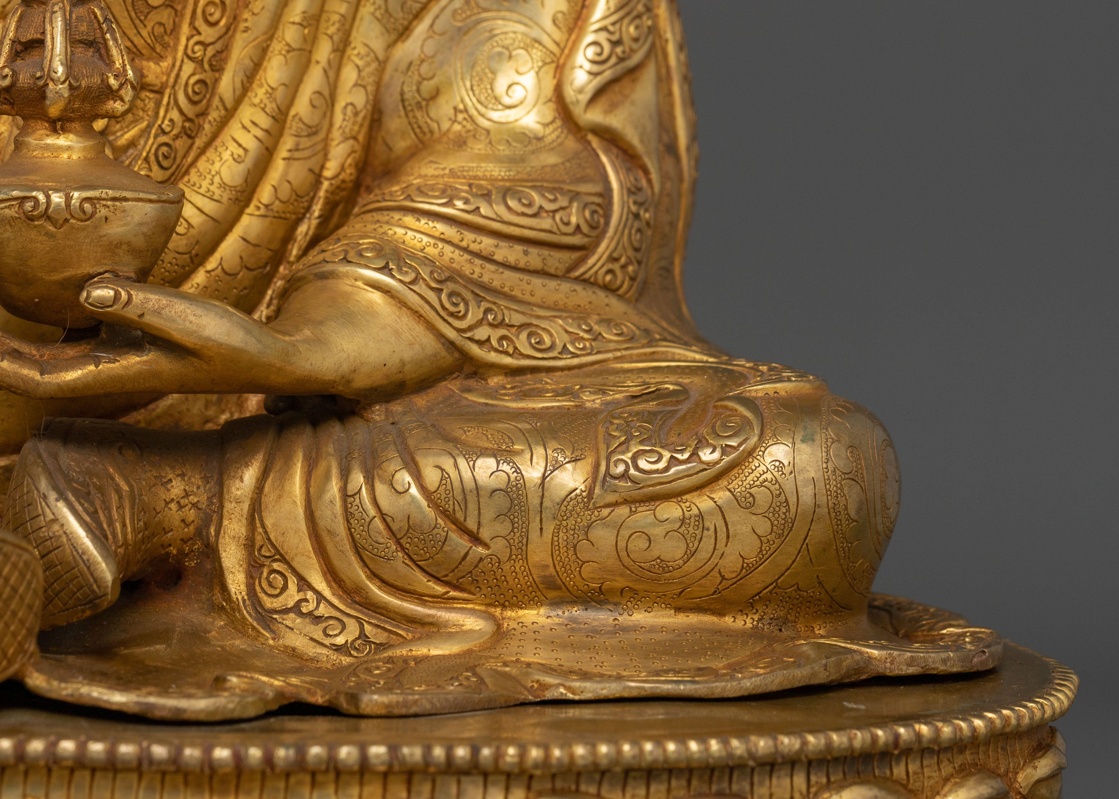 Tibetan Buddhist Sacred Figurine of Guru Rinpoche