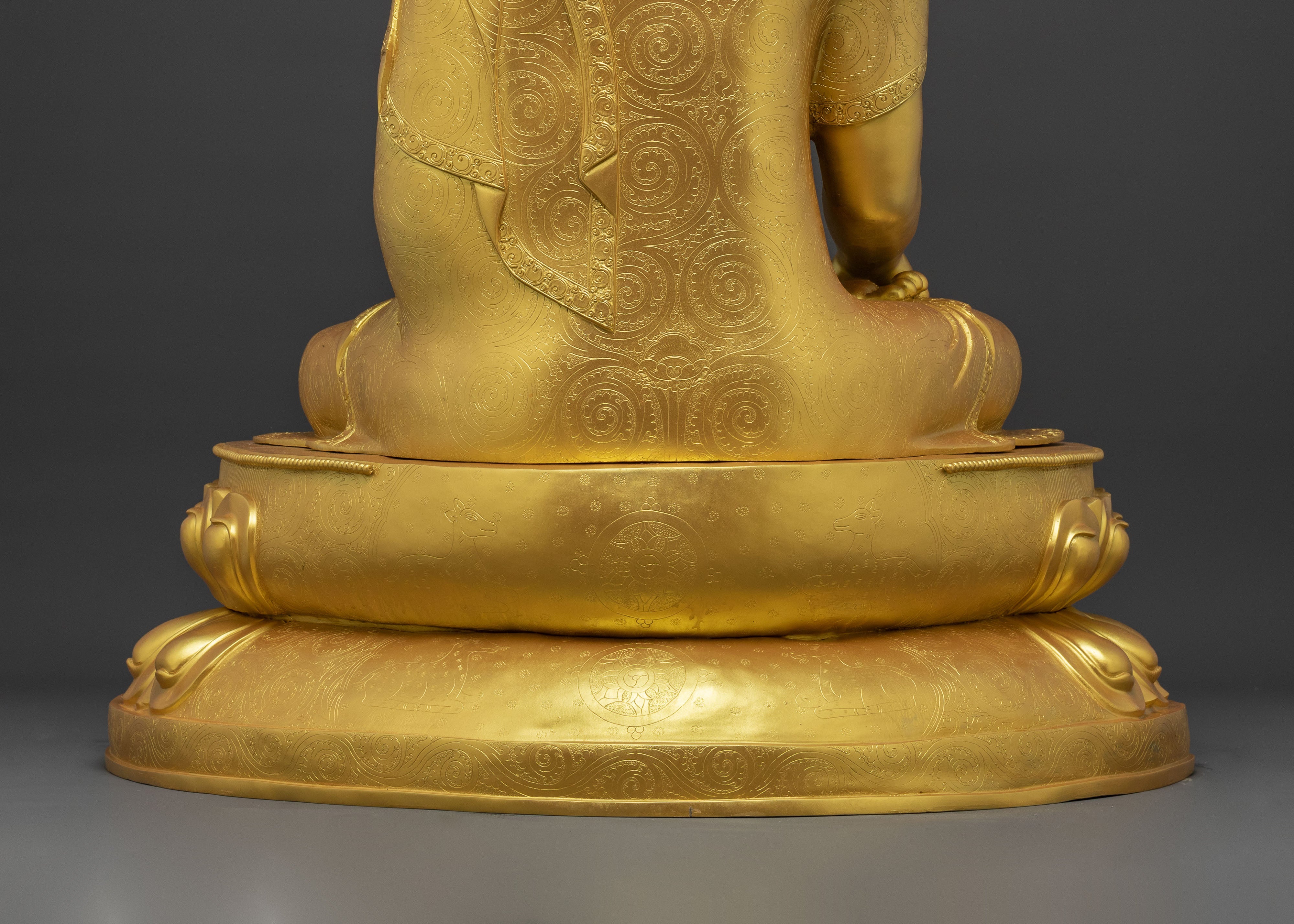 Golden Shakyamuni Buddha Peaceful Statue