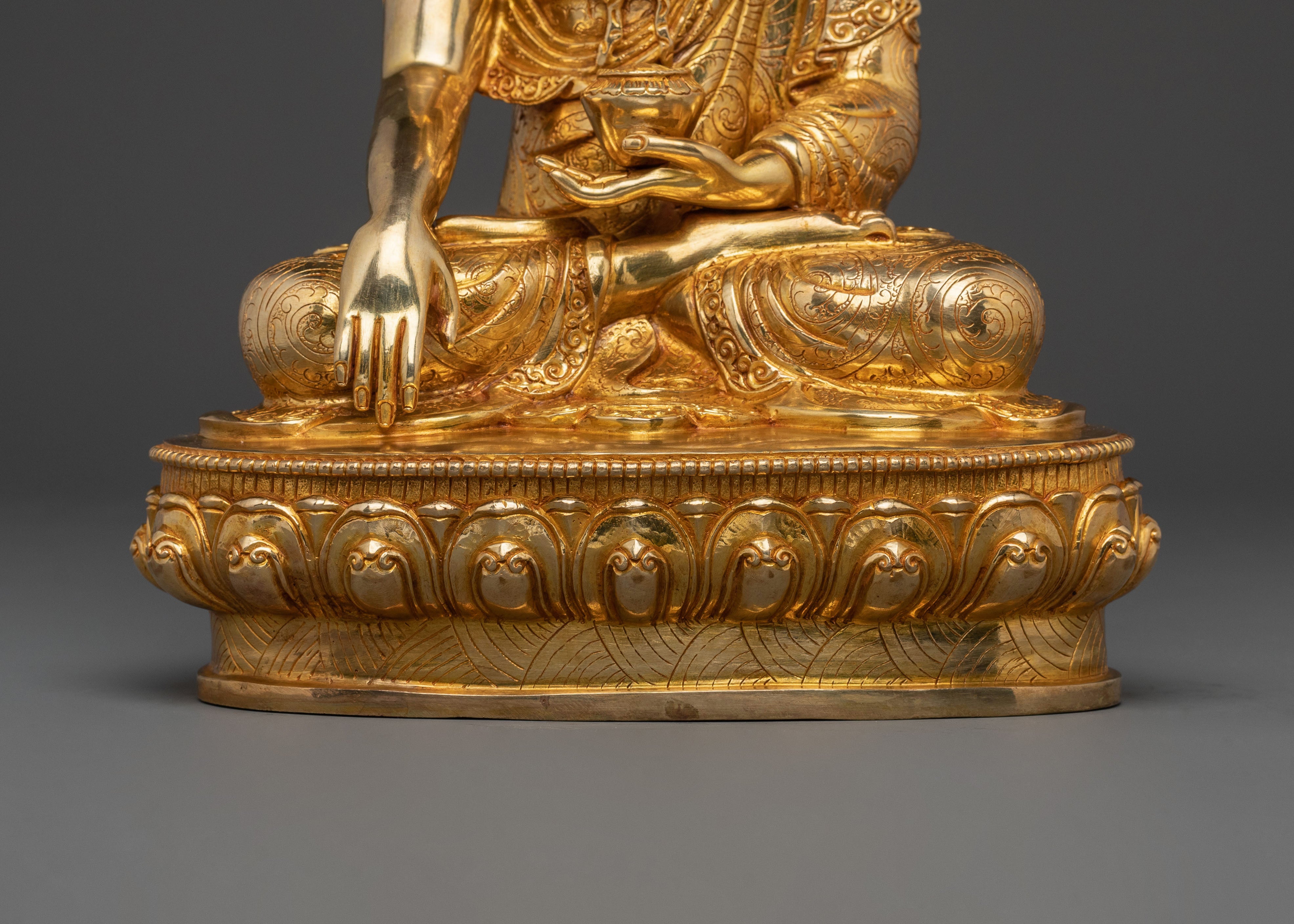 Shakyamuni Buddha Statue | Path to Awakening