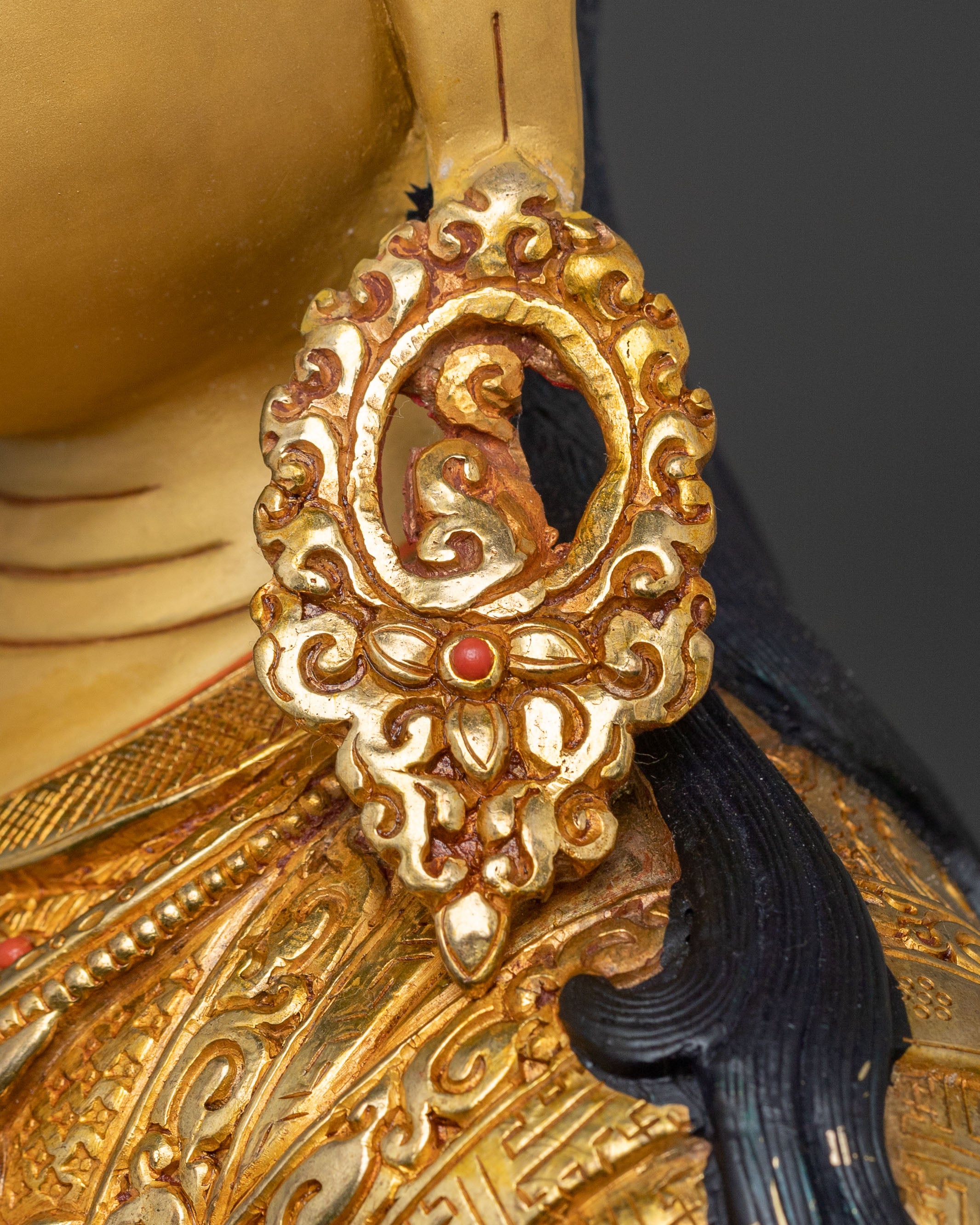 Guru Rinpoche Statue | Buddhist Master Sculpture