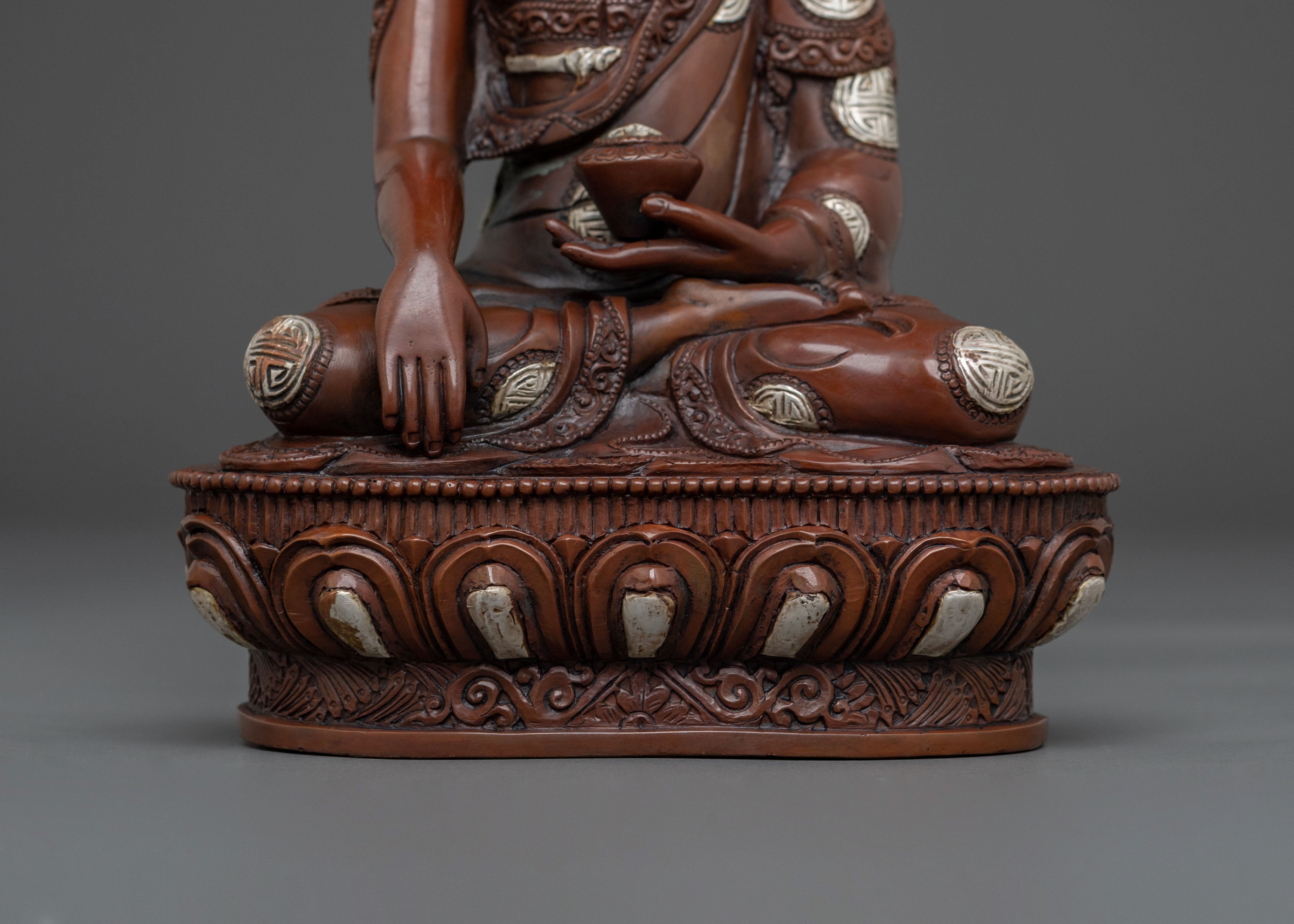 Shakyamuni Buddha Traditional Statue | Home Decor