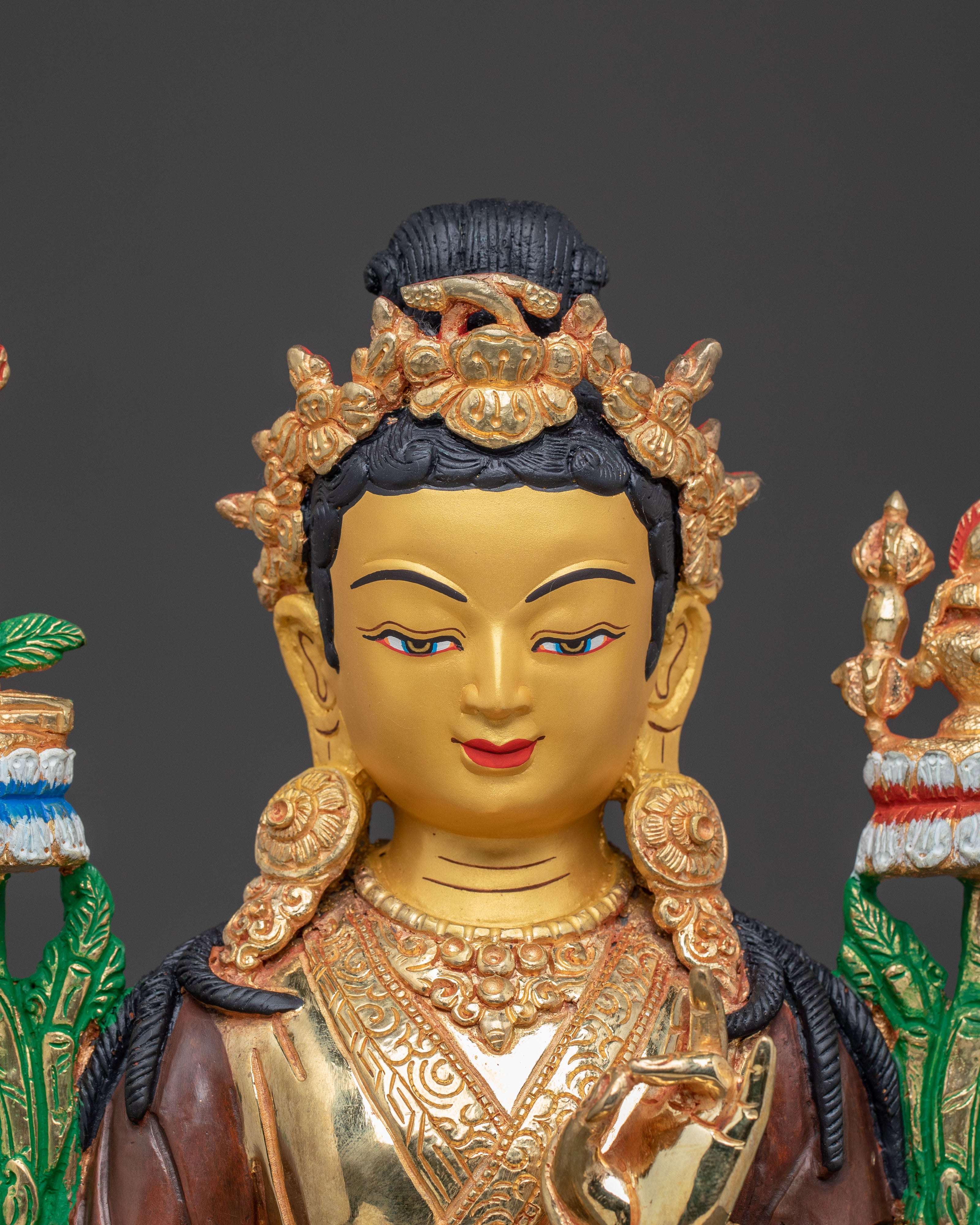 Yuthok Yontan Gonpo Statue: Founder of Tibetan Medicine