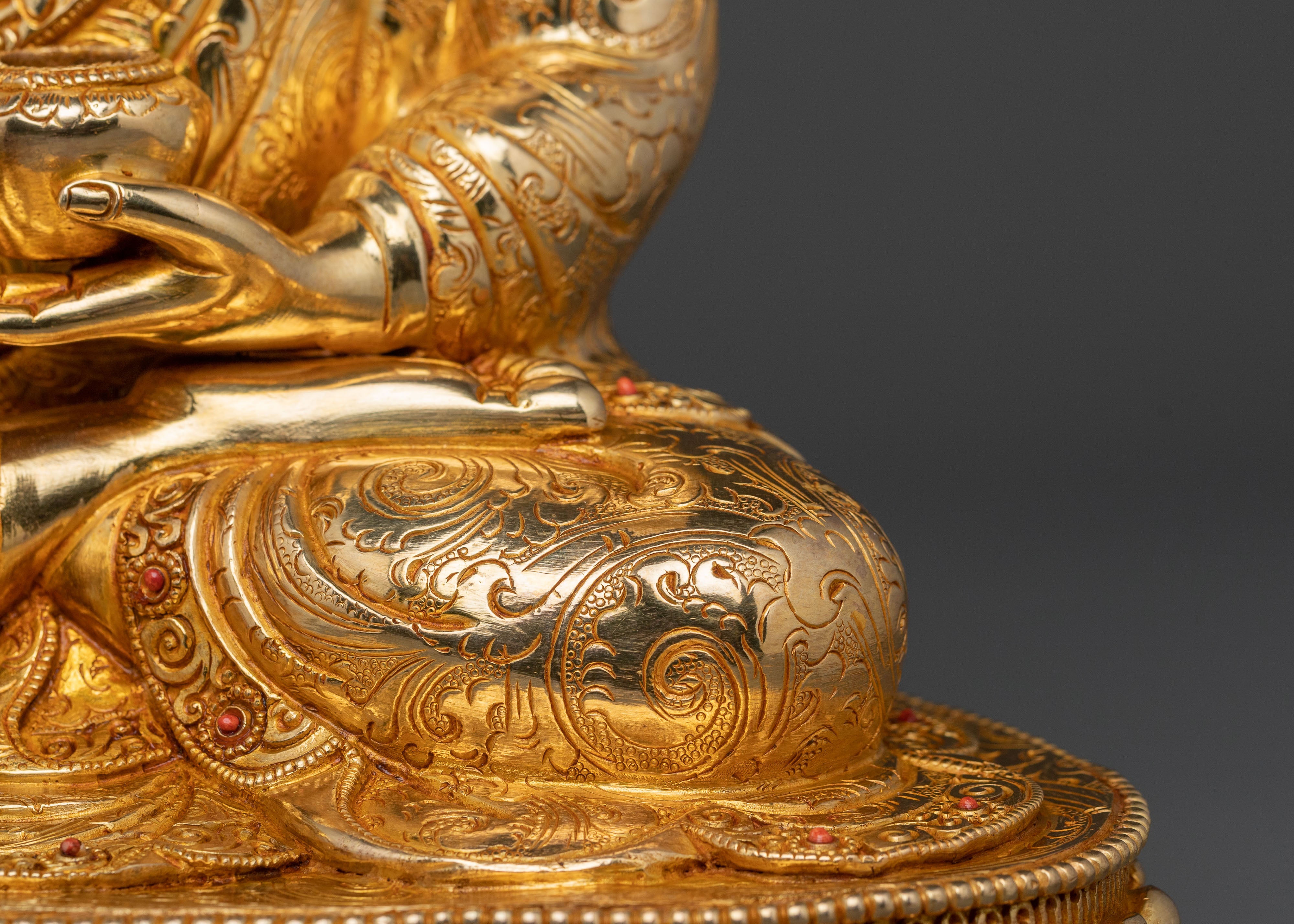 Golden Shakyamuni Buddha Meditation Statue | Home Decor