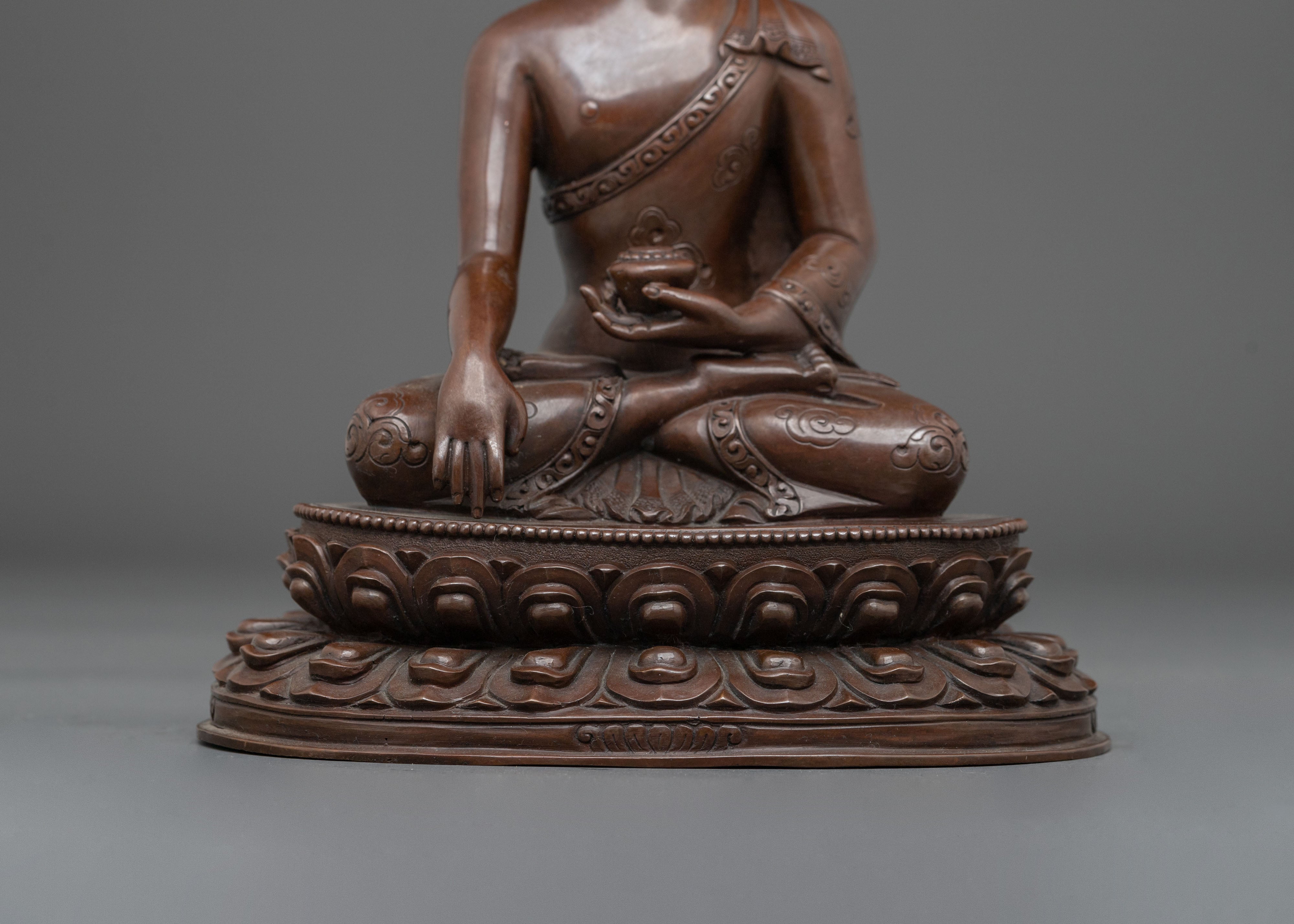Shakyamuni Buddha Statue | Symbol of Enlightenment