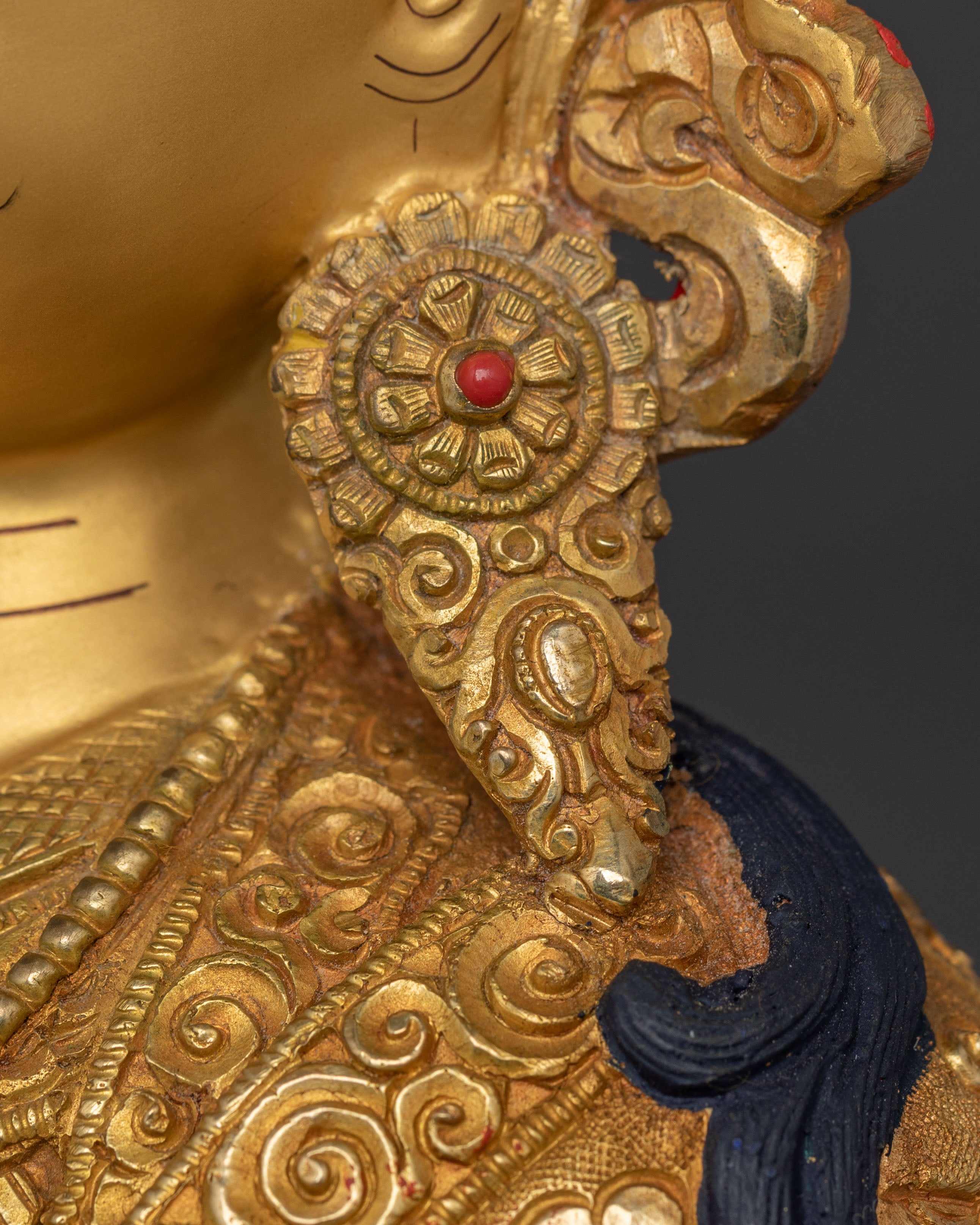 Lotus Born Guru Rinpoche Figure for Altar | Buddhist Home Decor