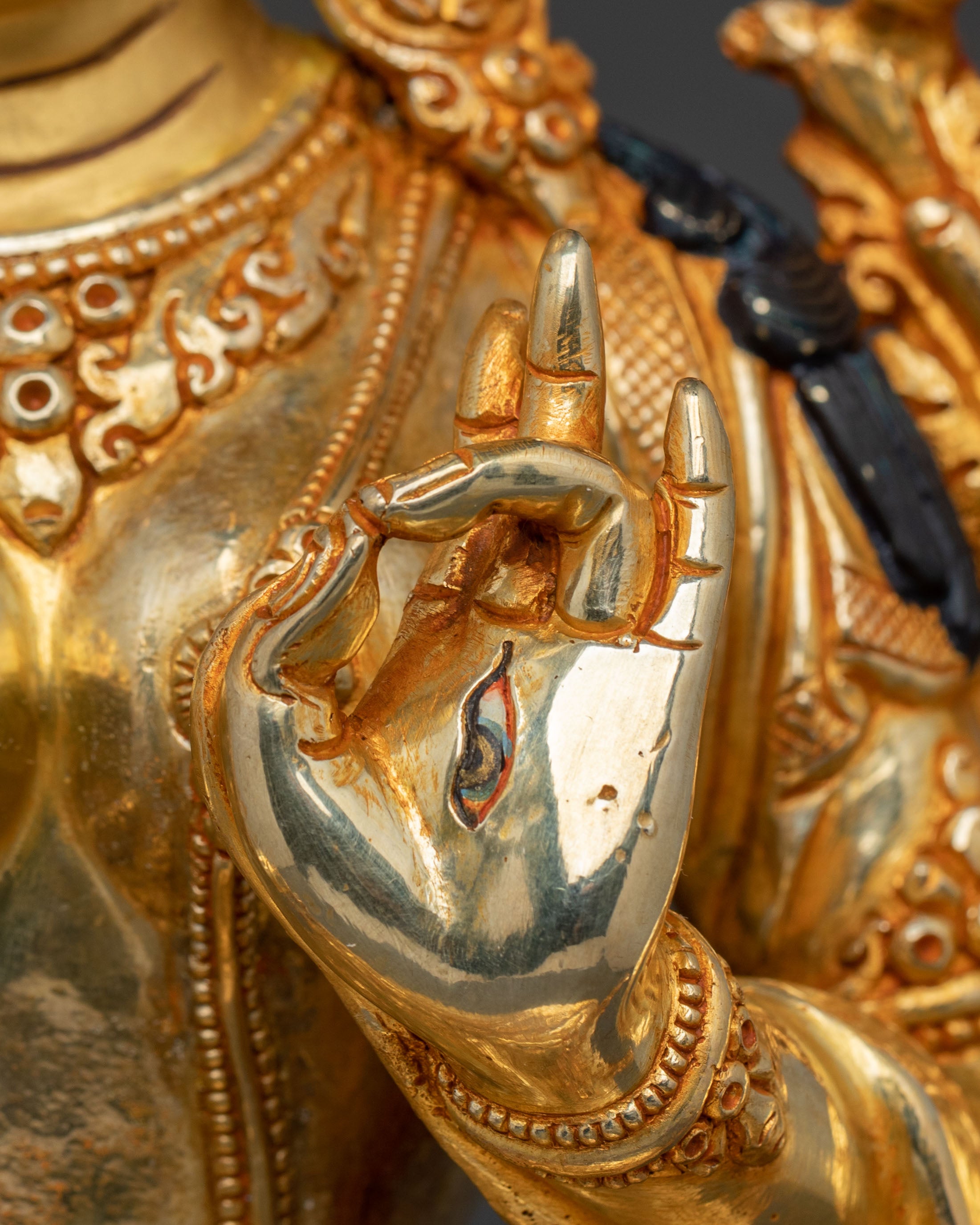 Sacred White Tara Wisdom Statue | Icon for Blessings
