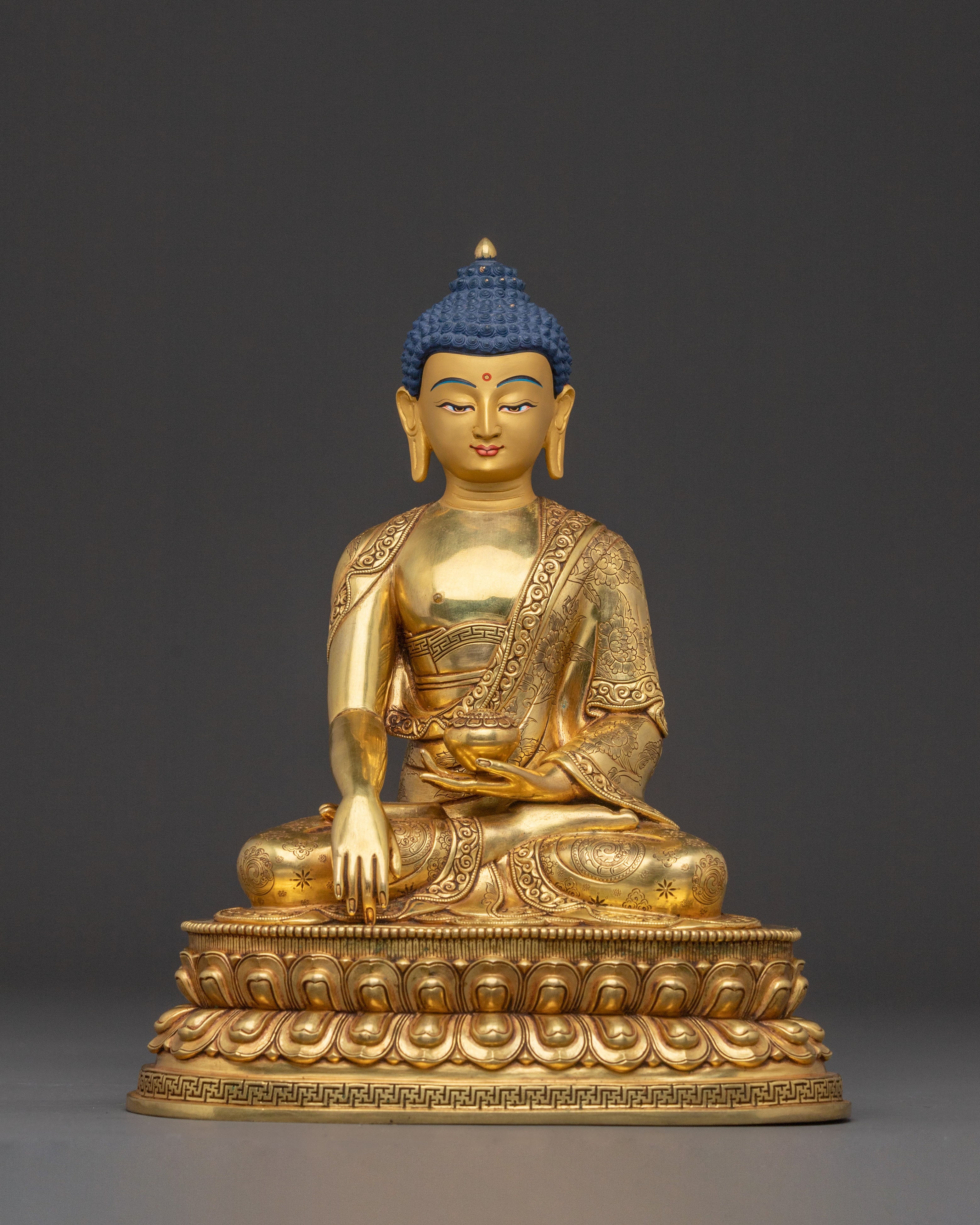 Shakyamuni Buddha Statue