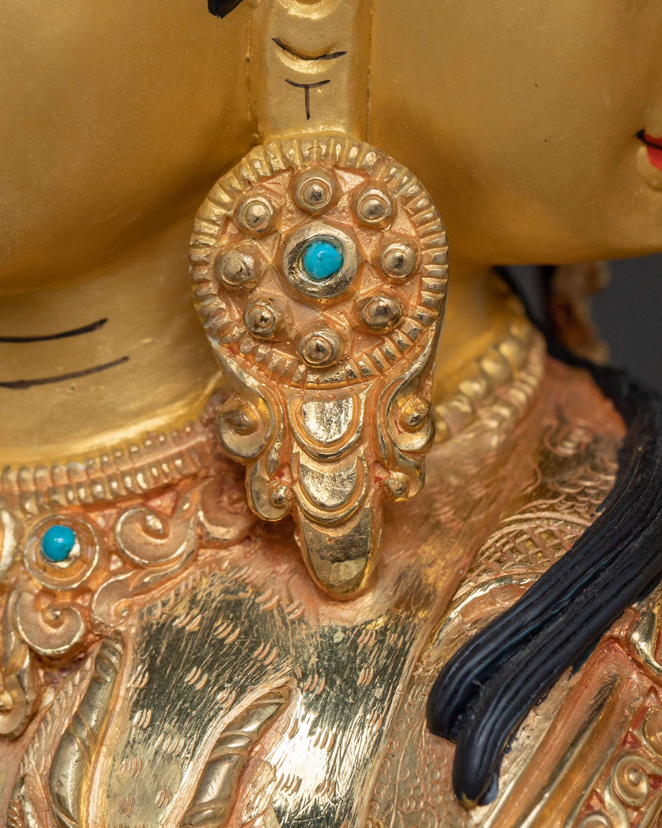 Thousand Armed Chenrezig Sacred Statue