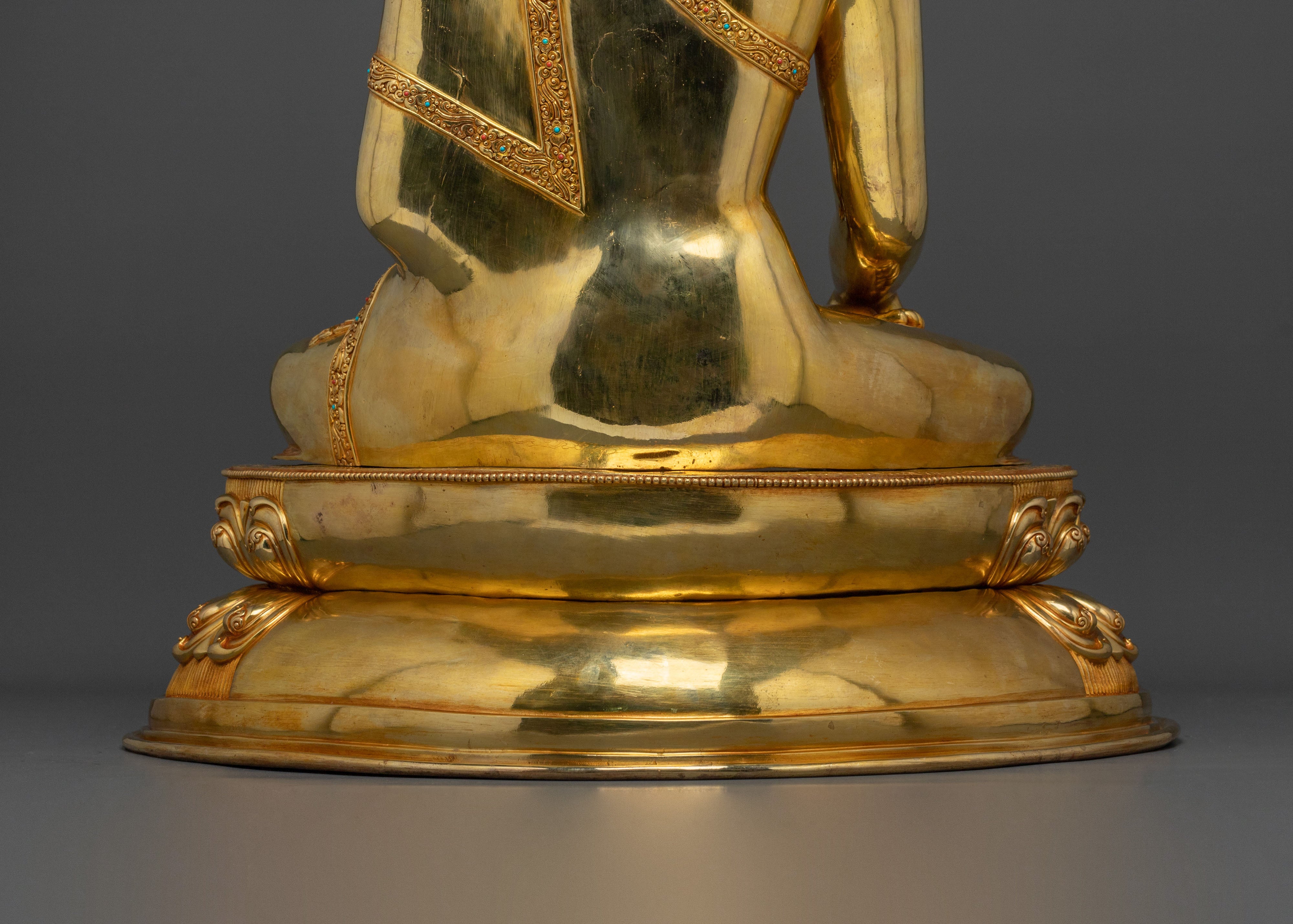 Shakyamuni Buddha Statue of Divine Knowledge
