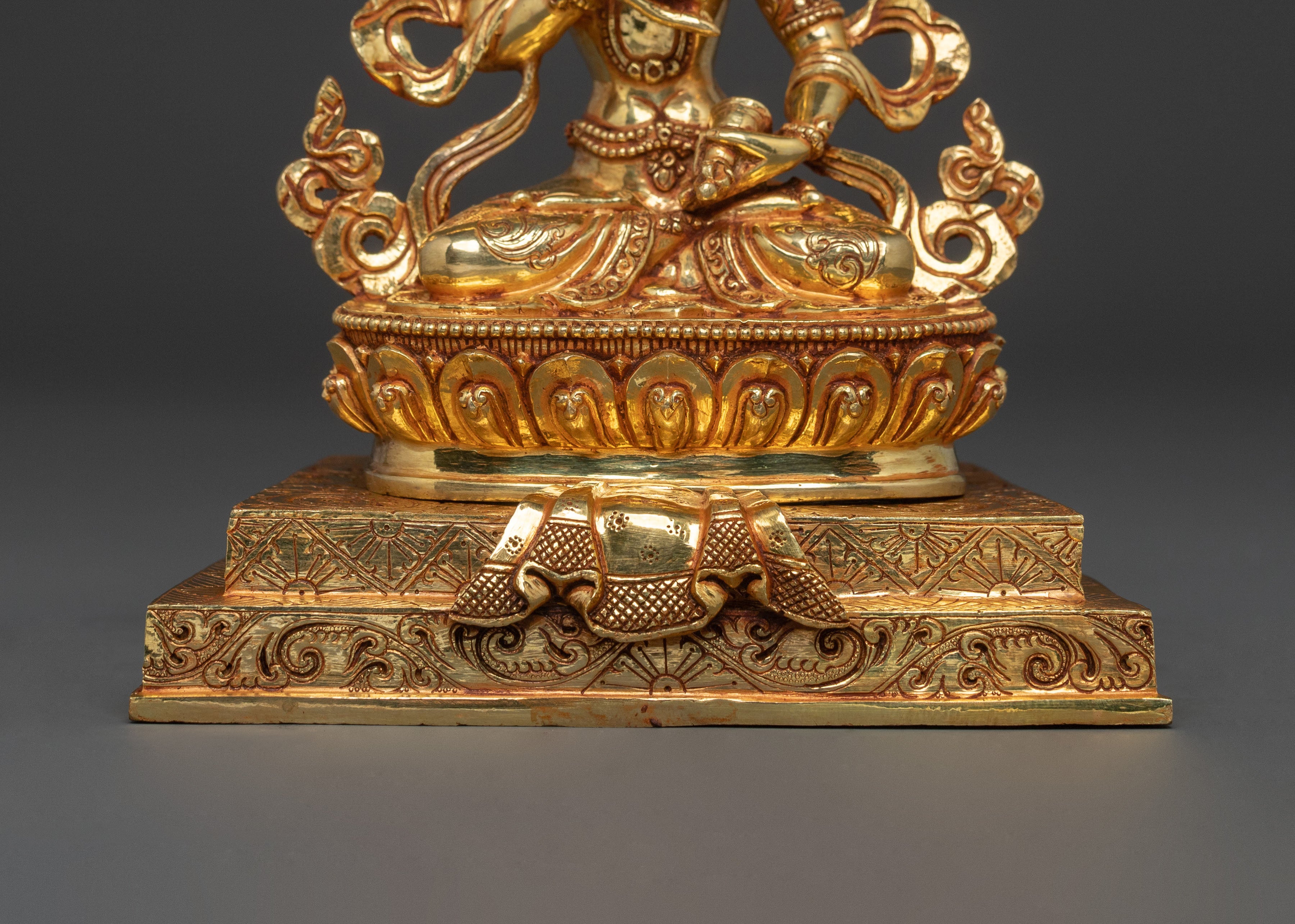 Statue of Vajrasattva Seated on Throne | Symbol of Purification