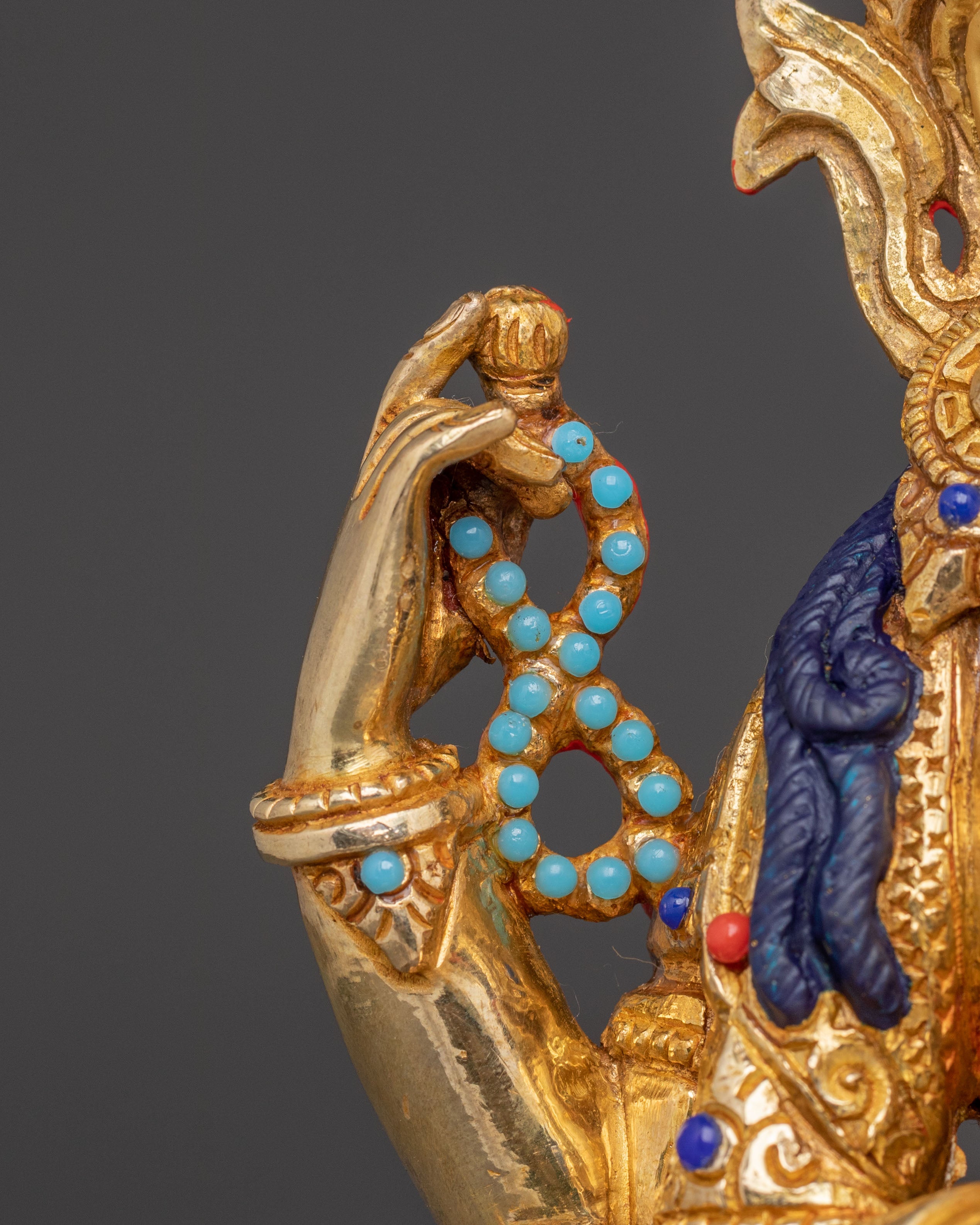 24k Gold Gilded Statue of Chenrezig Bodhisattva - Exquisite Copper Art