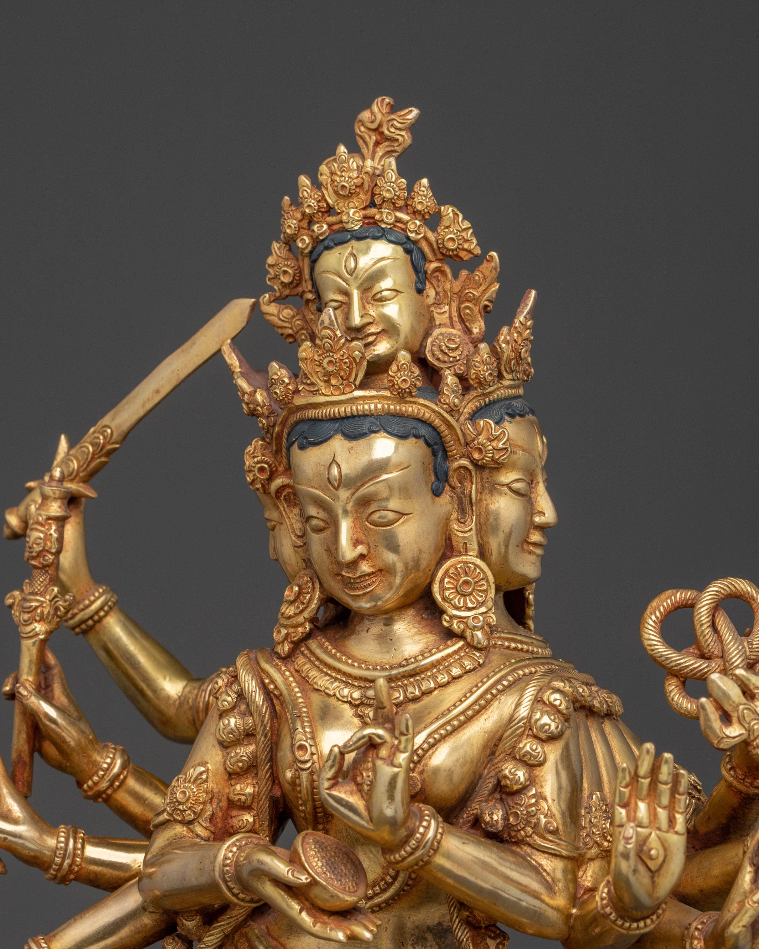 Radiant Siddhi Laxmi Figurine | Goddess of Wealth and Prosperity