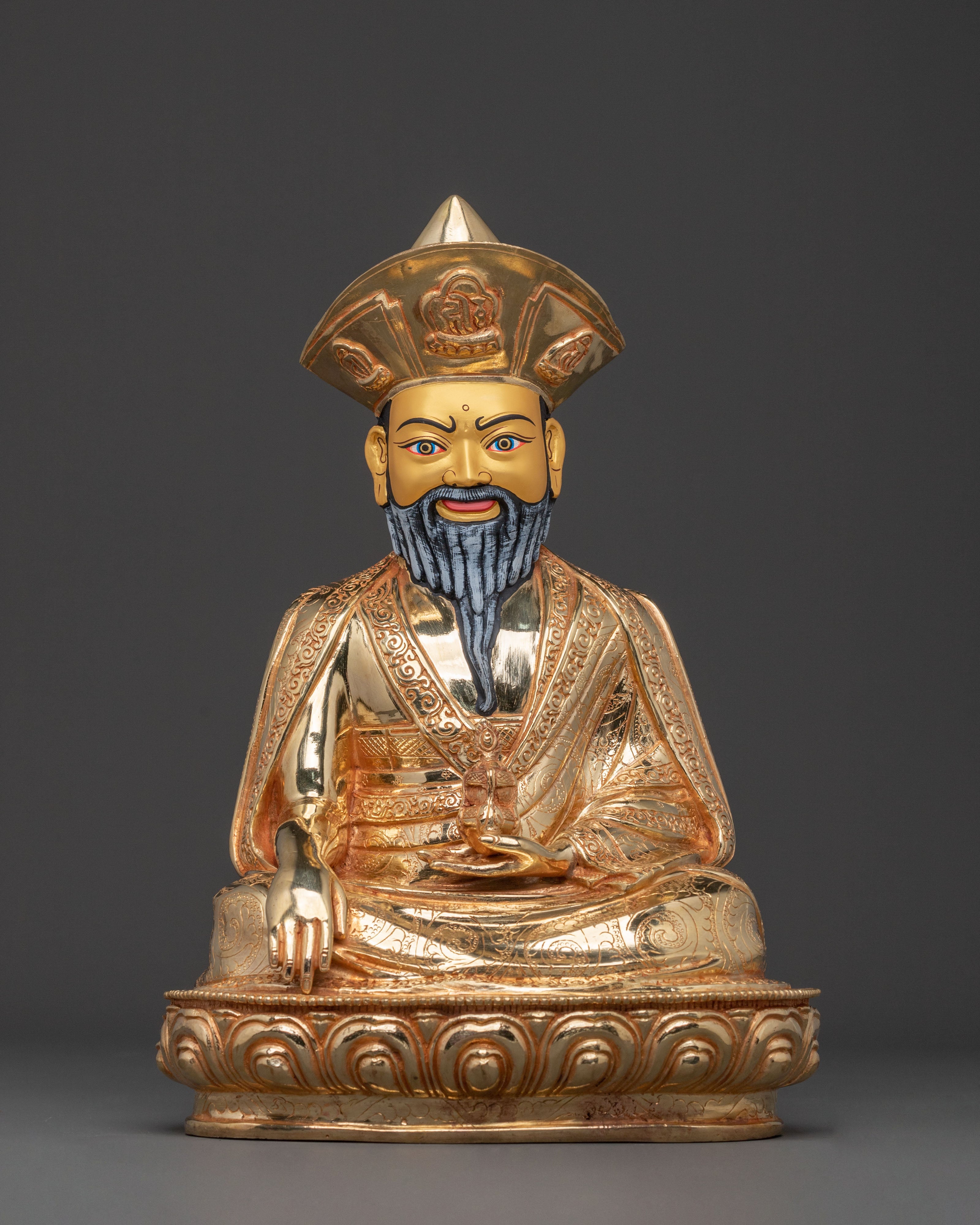 Guru Shapdum Golden Statue