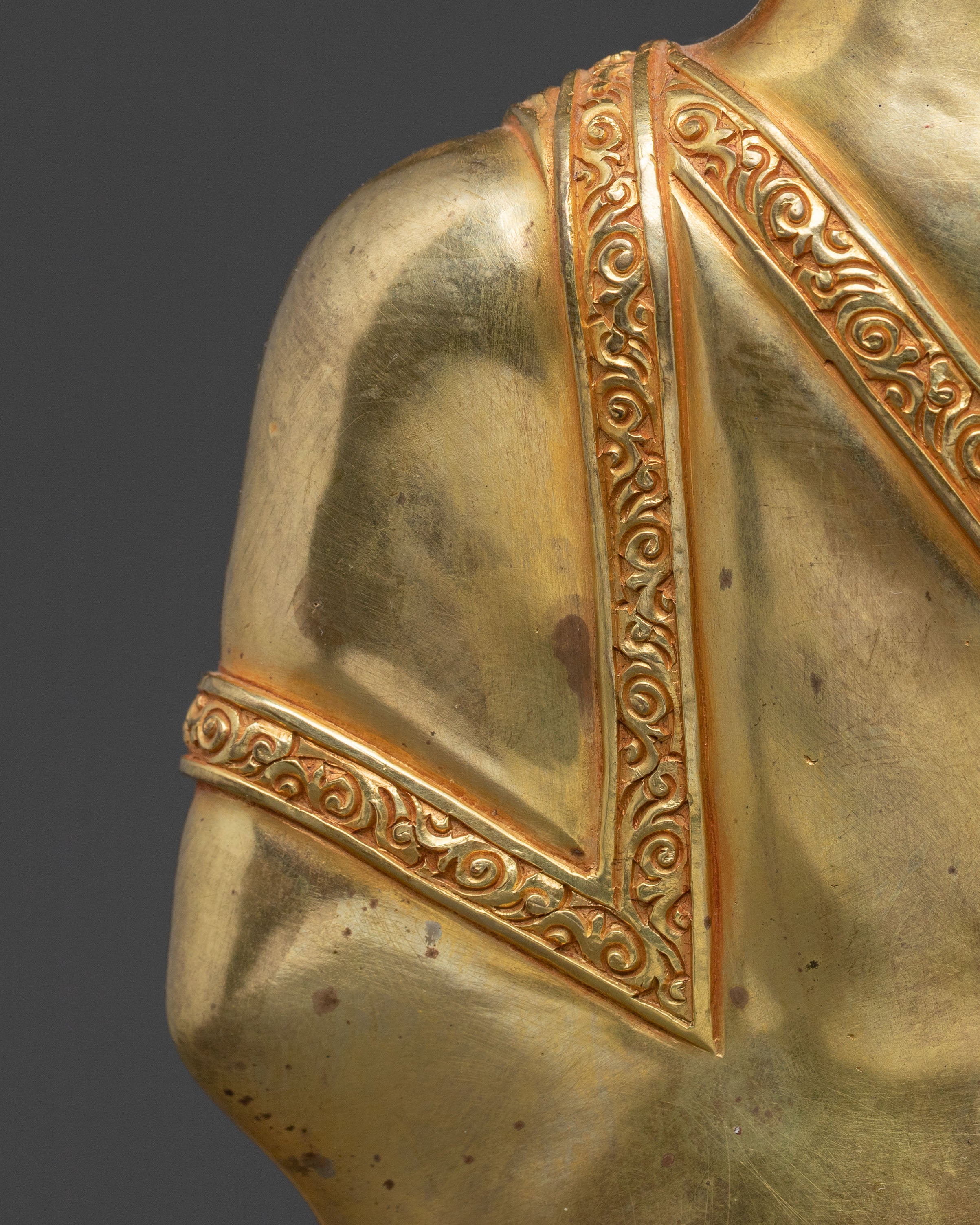 Medicine Buddha Statue | 24k Gold Gilded Serenity