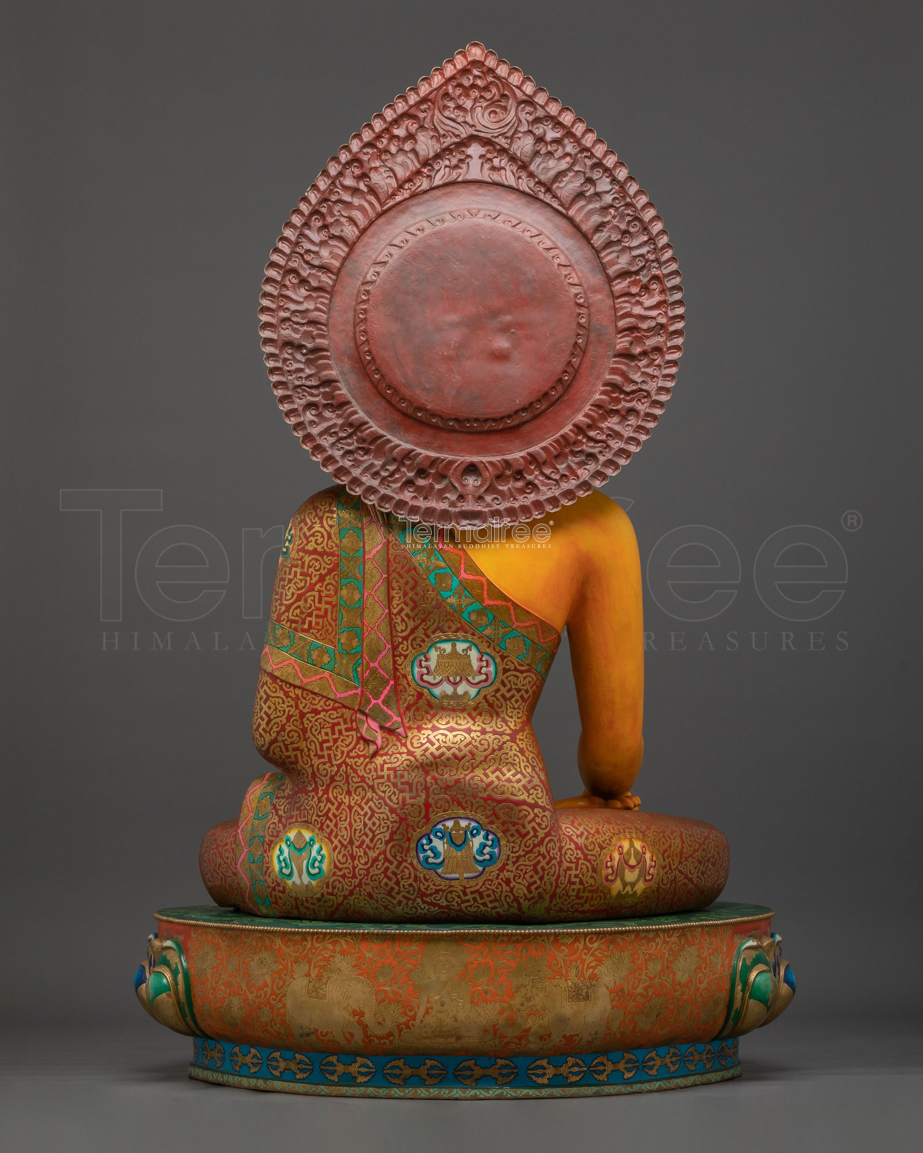 Hand-Carved Shakyamuni Buddha Statue | Exquisite Gilded Artistry
