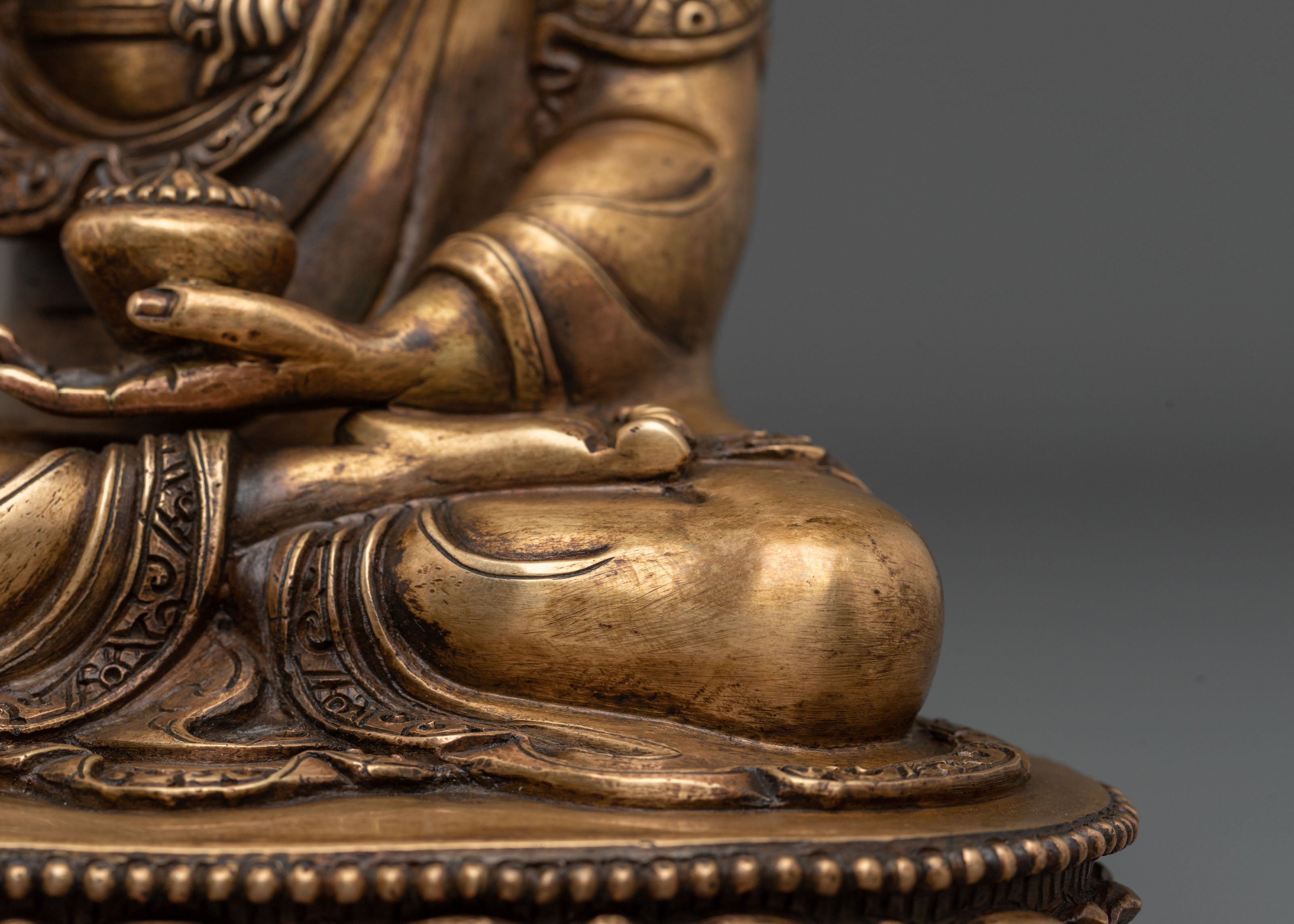 Crown Shakyamuni Buddha Altar Decoration Statue | Buddhist Altar Decoration