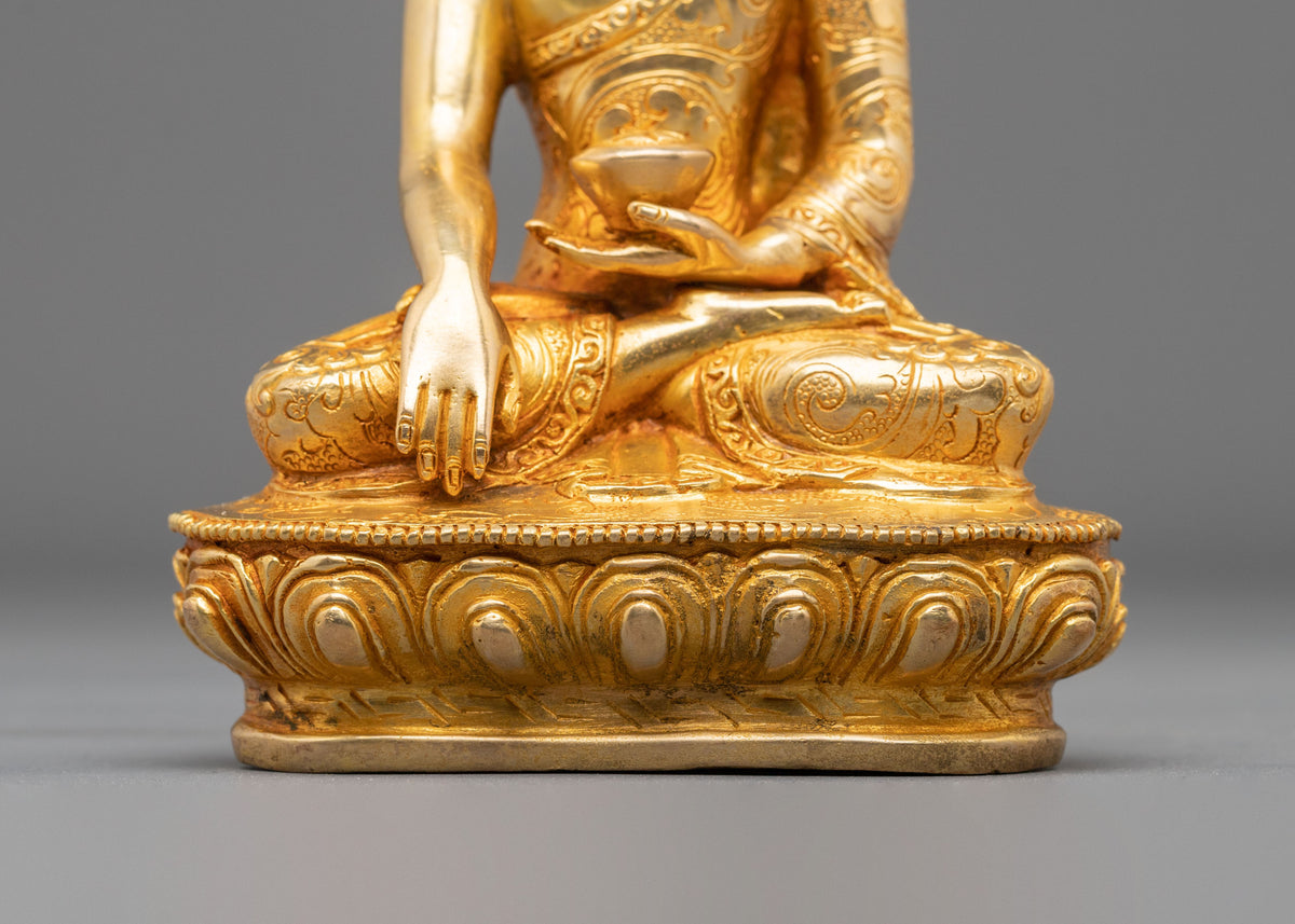 Shakyamuni Buddha Sculpture | 24K Gold Gilded