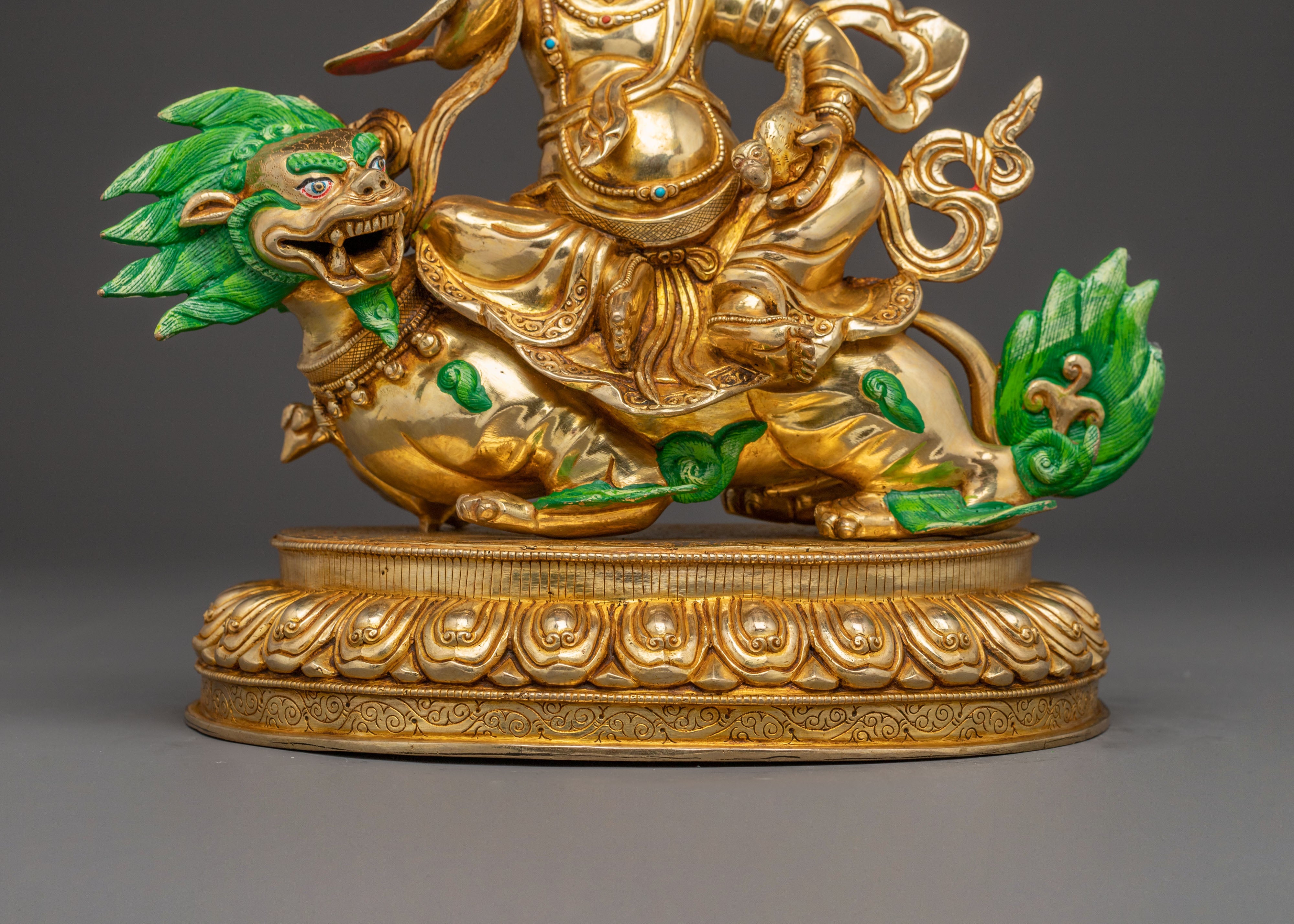 Traditional Namtoshe Guardian Statue - 24K Gold
