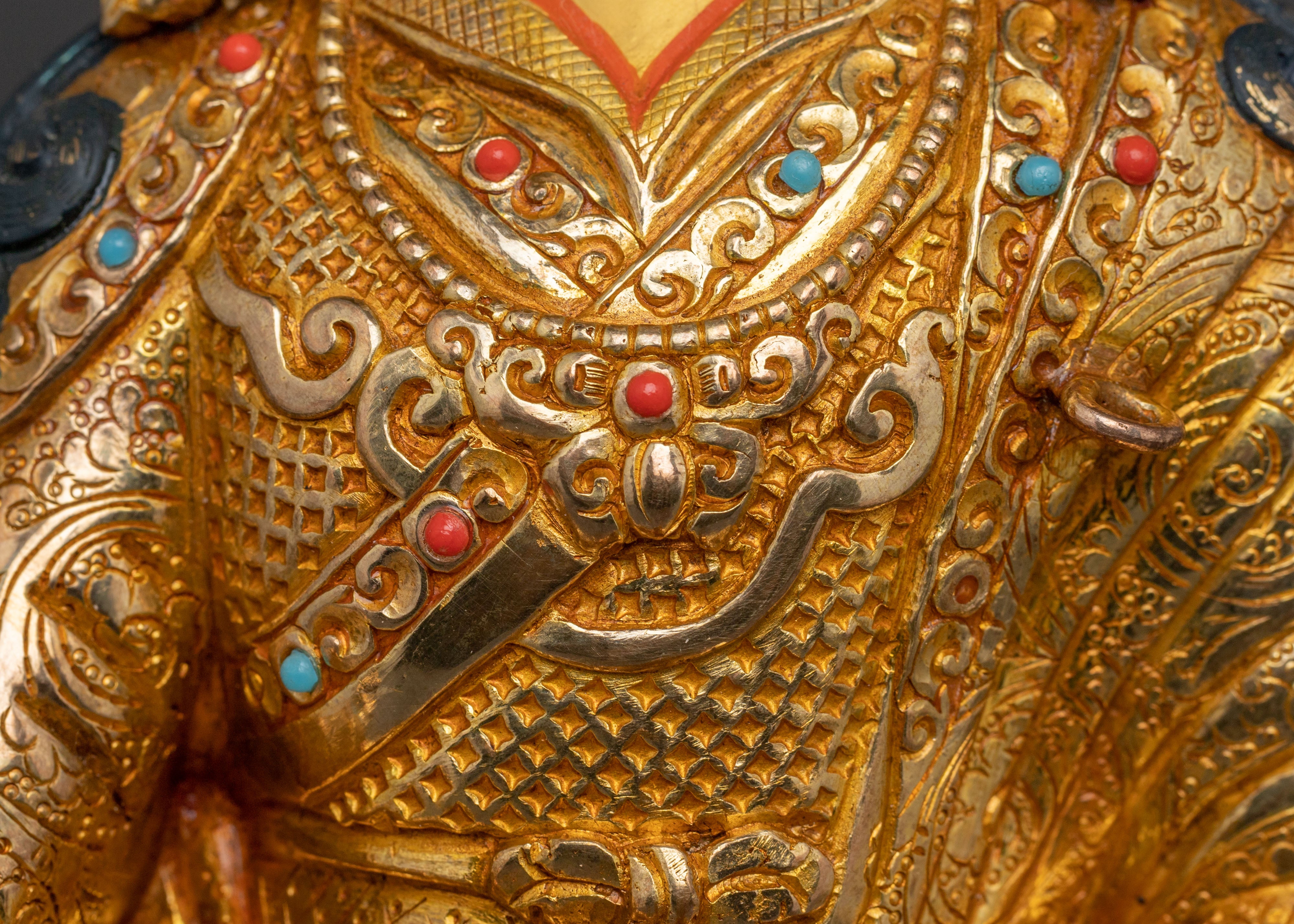 Golden Padmasambhava Decor Statue: Exquisite Gilded Copper