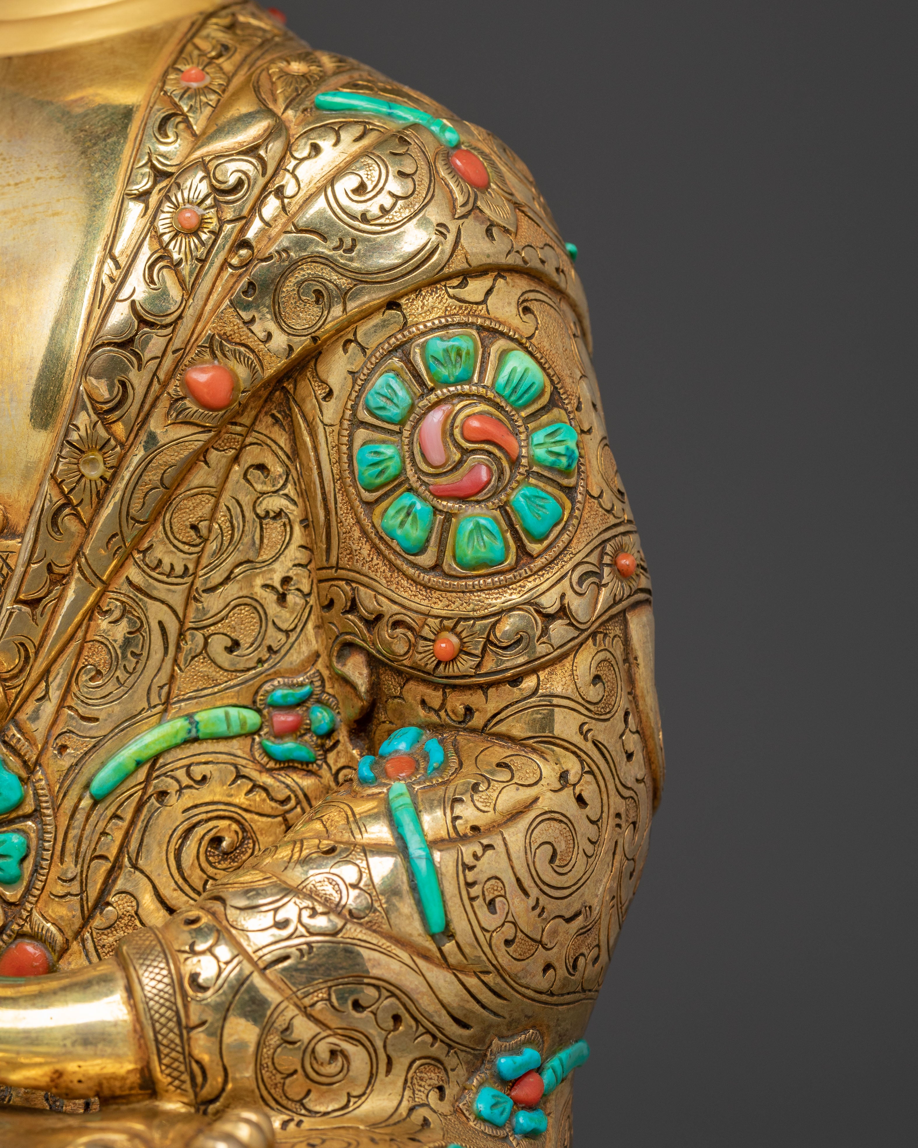 Handcrafted Golden Statue of Shakyamuni Buddha | Founder of Buddhism