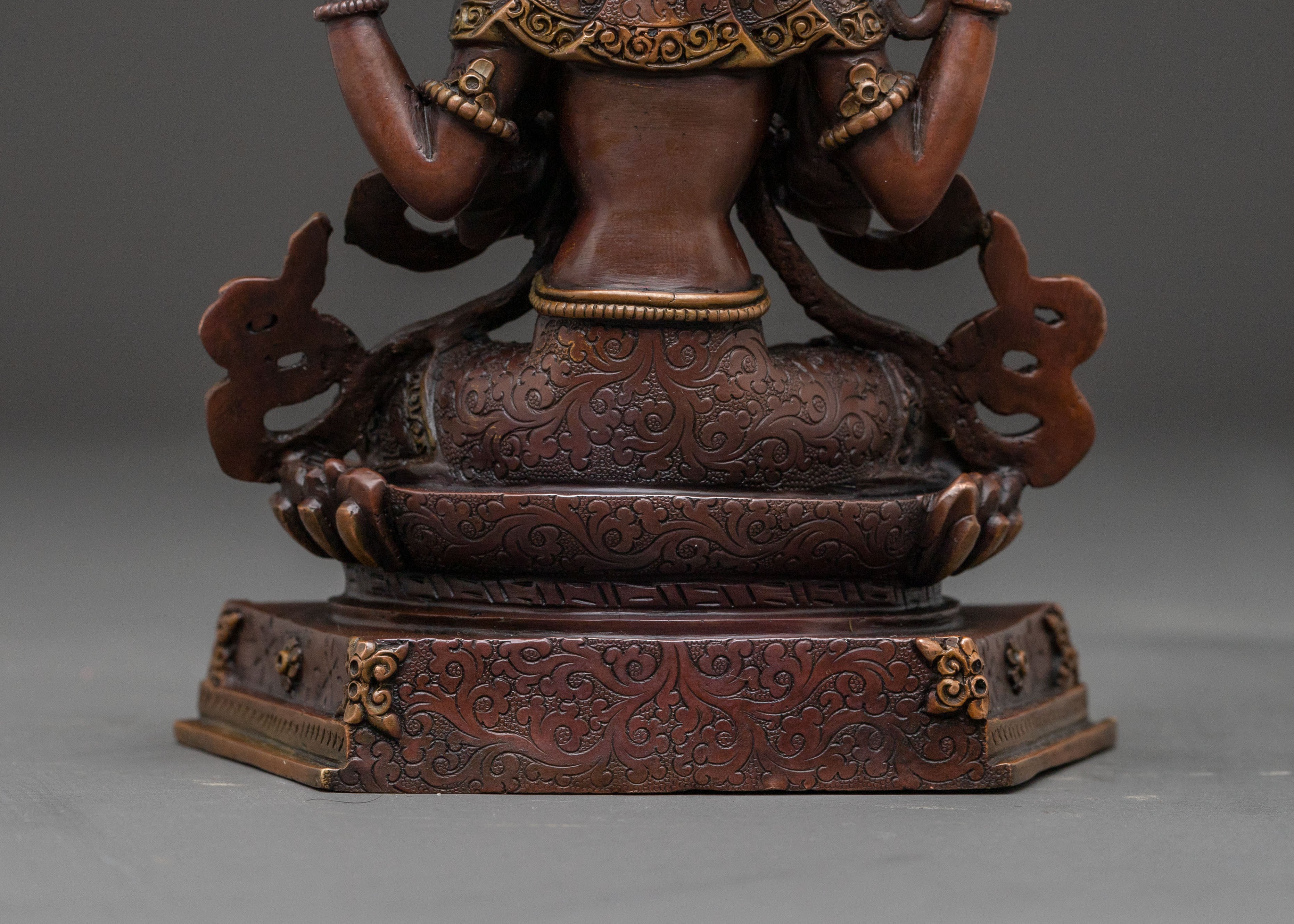 Chenrezig Divine Compassion Statue – Oxidized Copper Art