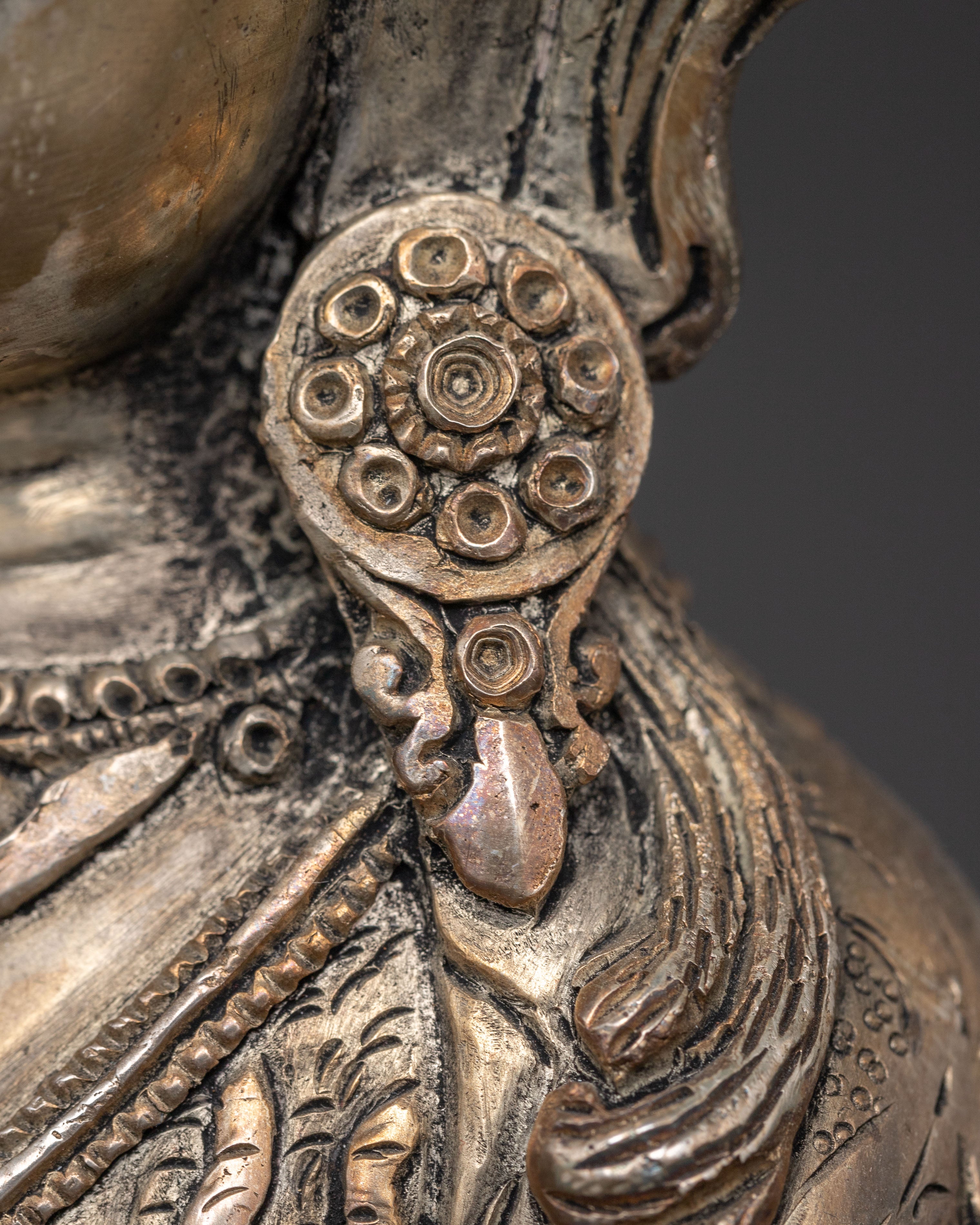 Himalayan Statue of Bodhisattva Chenrezig | Symbol of Compassion