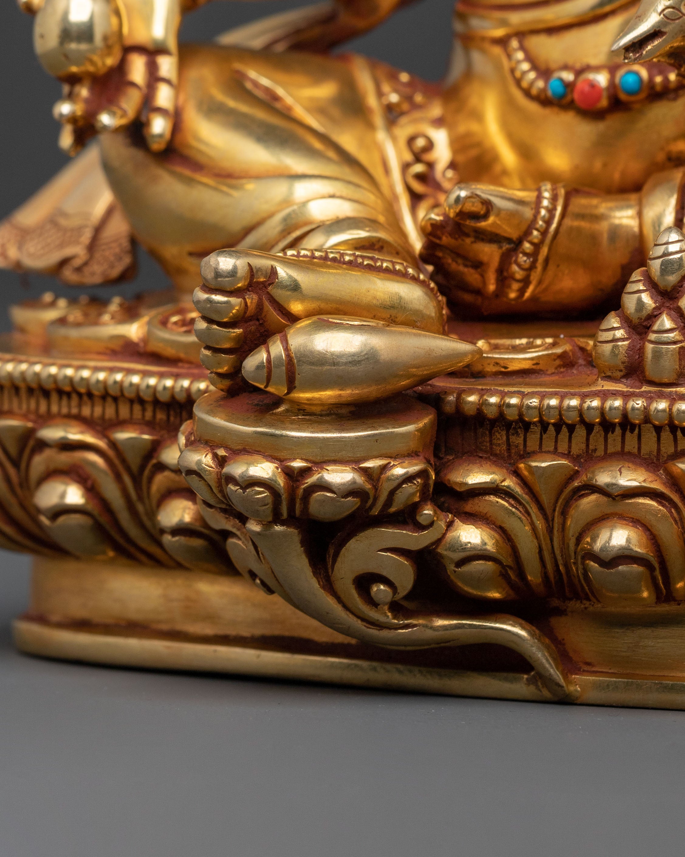 Dzambhala Sculpture | Buddhist Wealth Deity