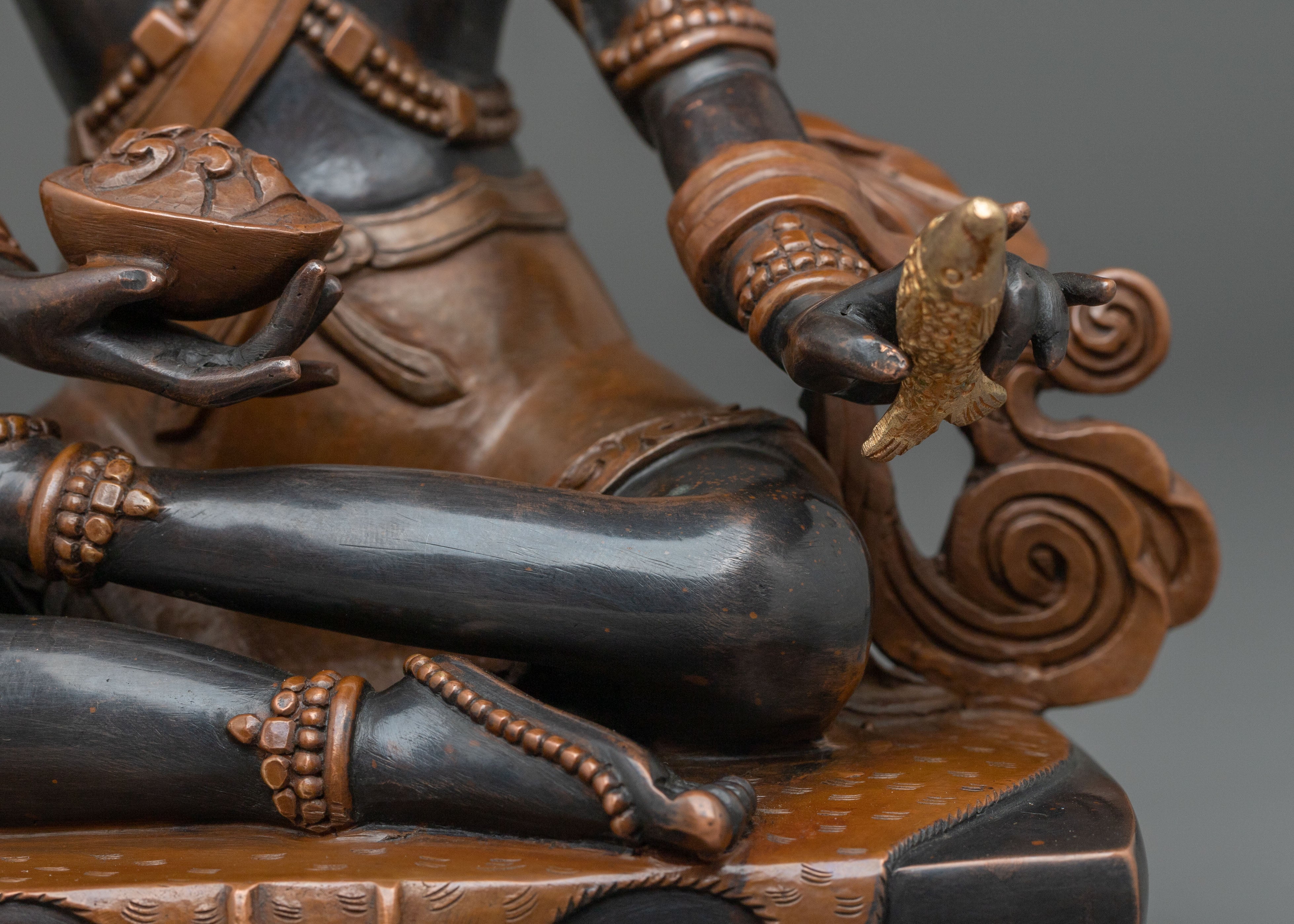 Tibetan Buddhist Master Tilopa Statue: Buddhist Altar Shrine